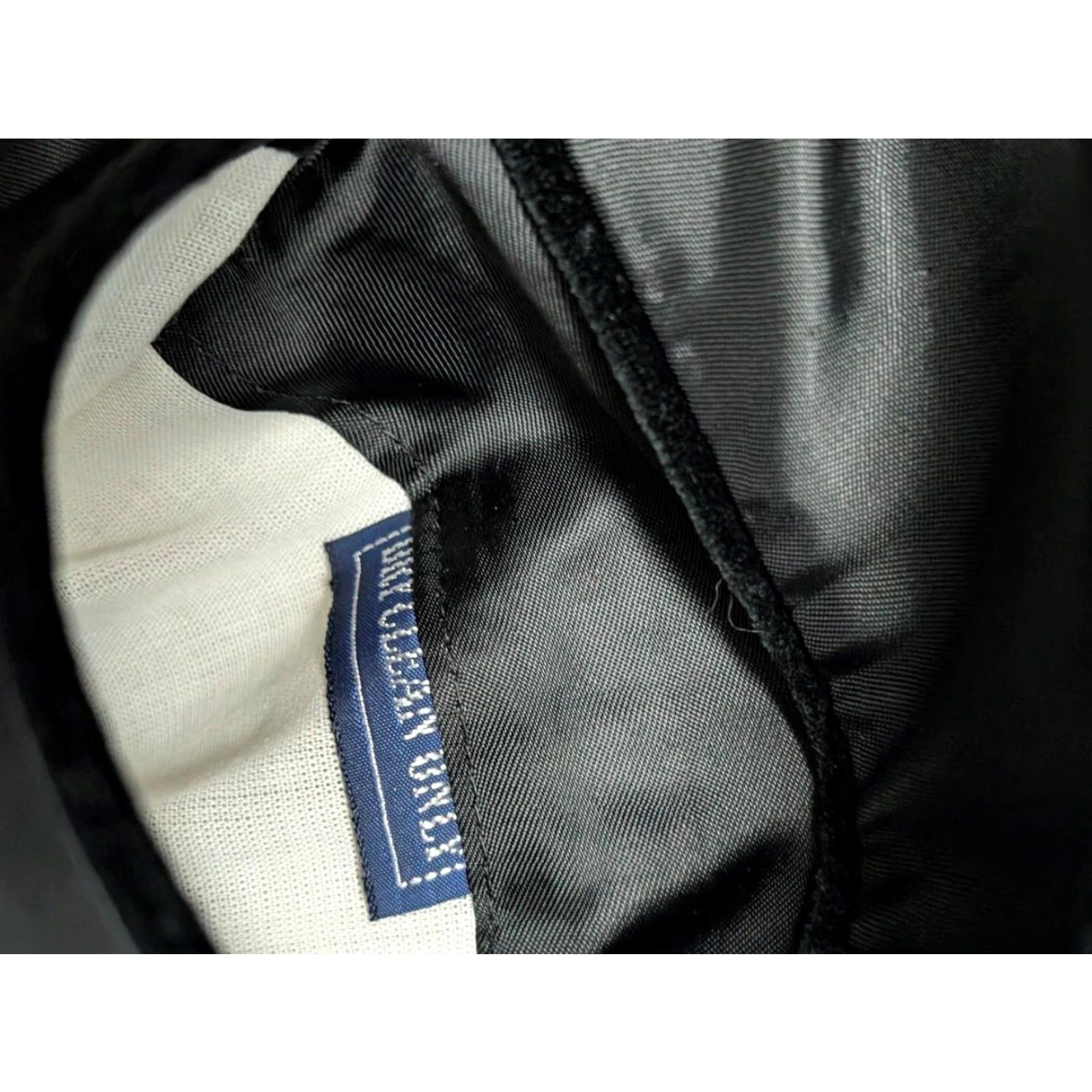 Polo Ralph Lauren VINTAGE Polo by Ralph Lauren Blazer Men Velvet 36 Black Two-Button Double-Breasted Peak Lapel Smoking Jacket 1970s Analysis Size US M / EU 48-50 / 2 - 7 Thumbnail