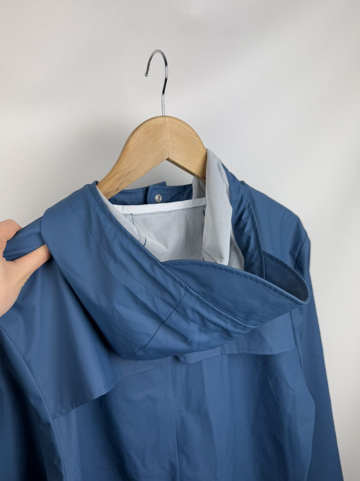 Rains Rains Unisex Hooded Raincoat Jacket Size S / M Size US S / EU 44-46 / 1 - 22 Thumbnail