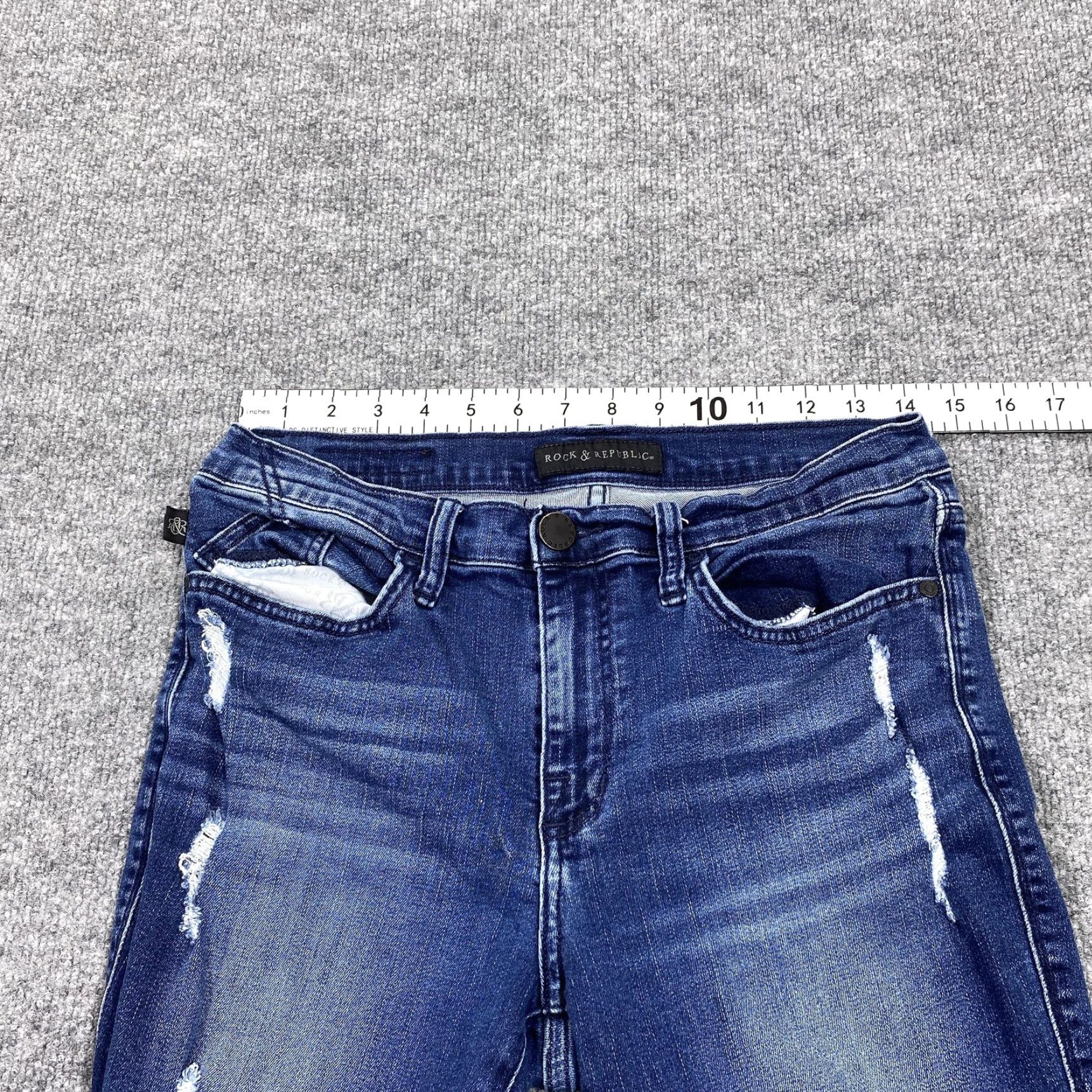 Vintage Rock & Republic Jeans Womens 28 Blue Skinny Medium Wash Slim Distressed Denim Size 28" / US 6 / IT 42 - 3 Thumbnail