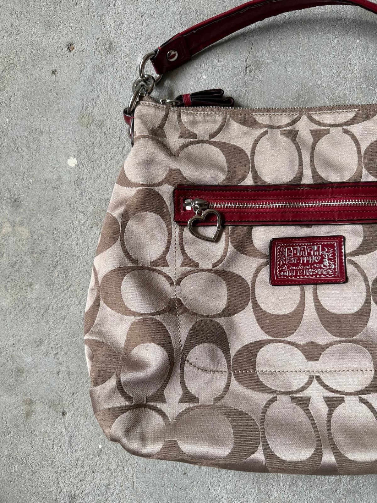 Coach Coach Signature Daisy Poppy Heart Shoulder Bag Beige/Red Size ONE SIZE - 2 Thumbnail