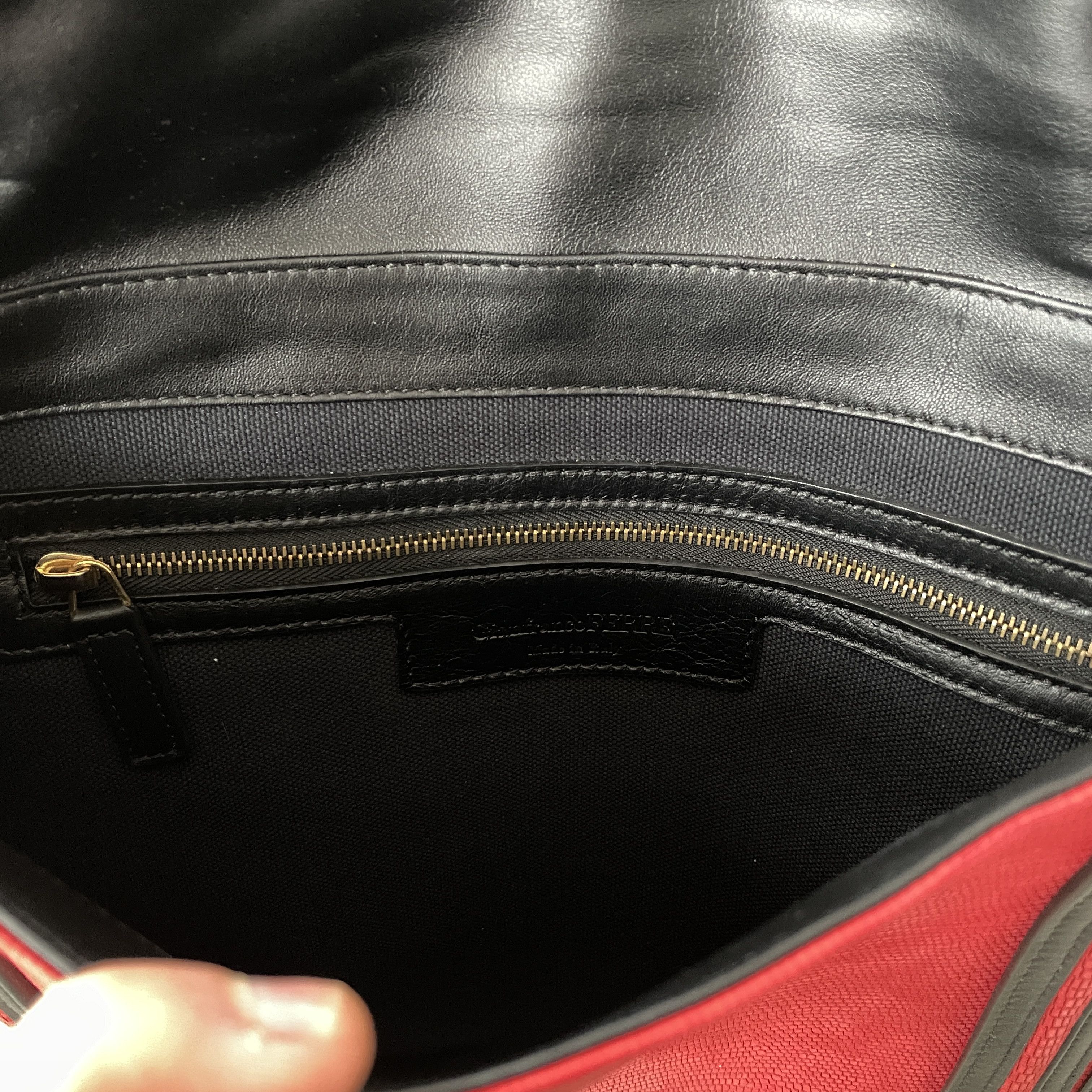Gianfranco Ferre Vintage 90s Gianfranco Ferre Clutches Bag Size ONE SIZE - 4 Thumbnail