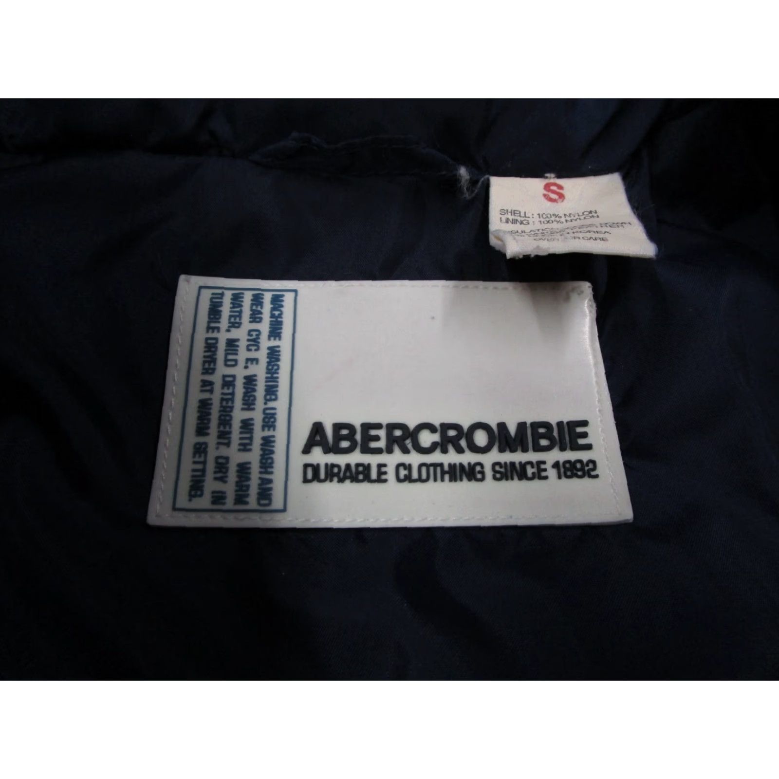 Abercrombie & Fitch VINTAGE Abercrombie & Fitch Down Vest Women Small Blue Full Zip Hooded 90s Retro Size S / US 4 / IT 40 - 2 Thumbnail
