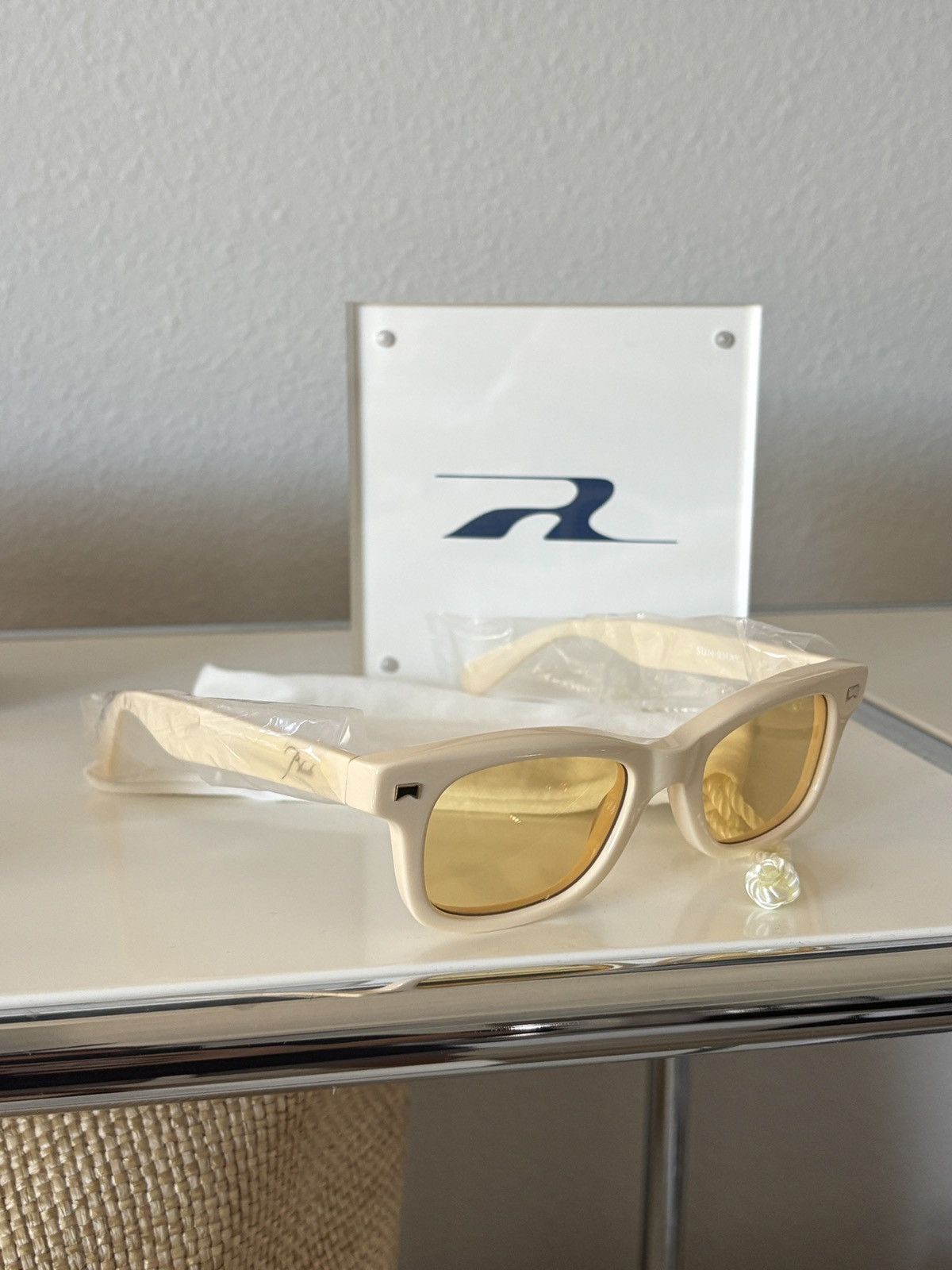 Rhude RHUDE - SUN RHAY LOGO RODEO SUNGLASSES Size ONE SIZE - 2 Thumbnail