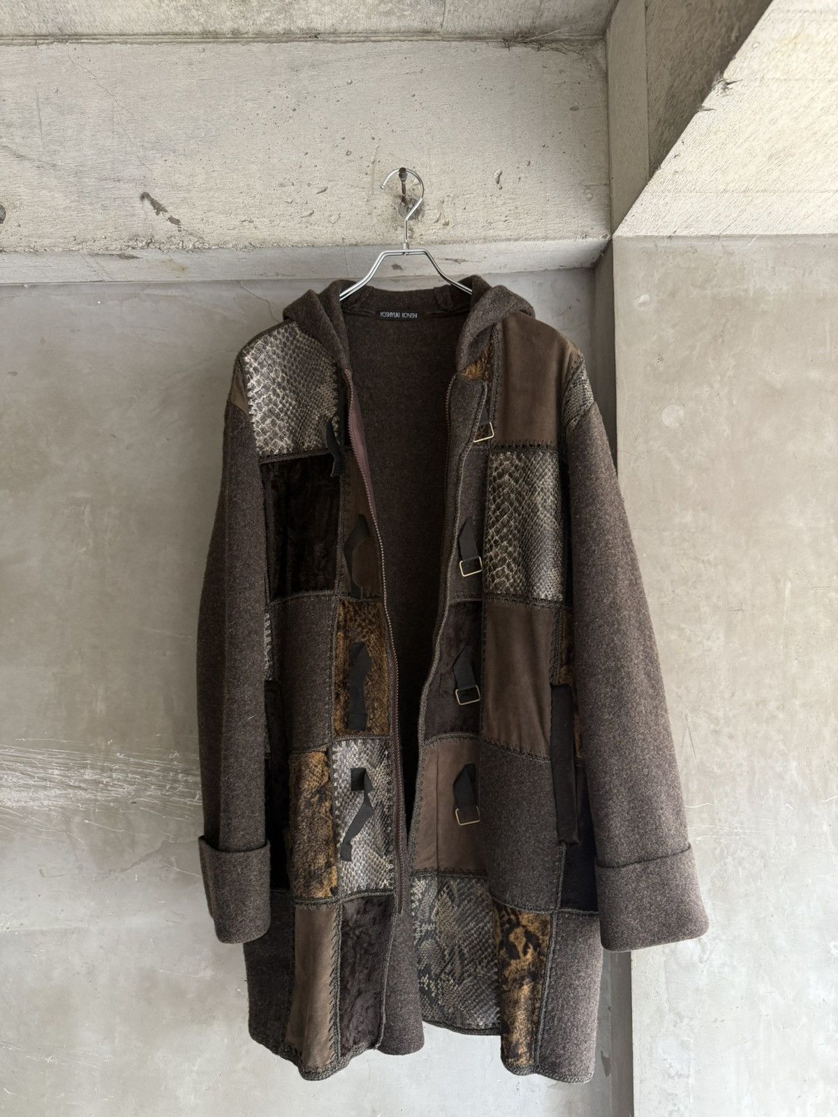 Yoshiyuki Konishi 90's YOSHIYUKI KONISHI Python Patchworks Hooded Long Coat Size US S / EU 44-46 / 1 - 2 Thumbnail