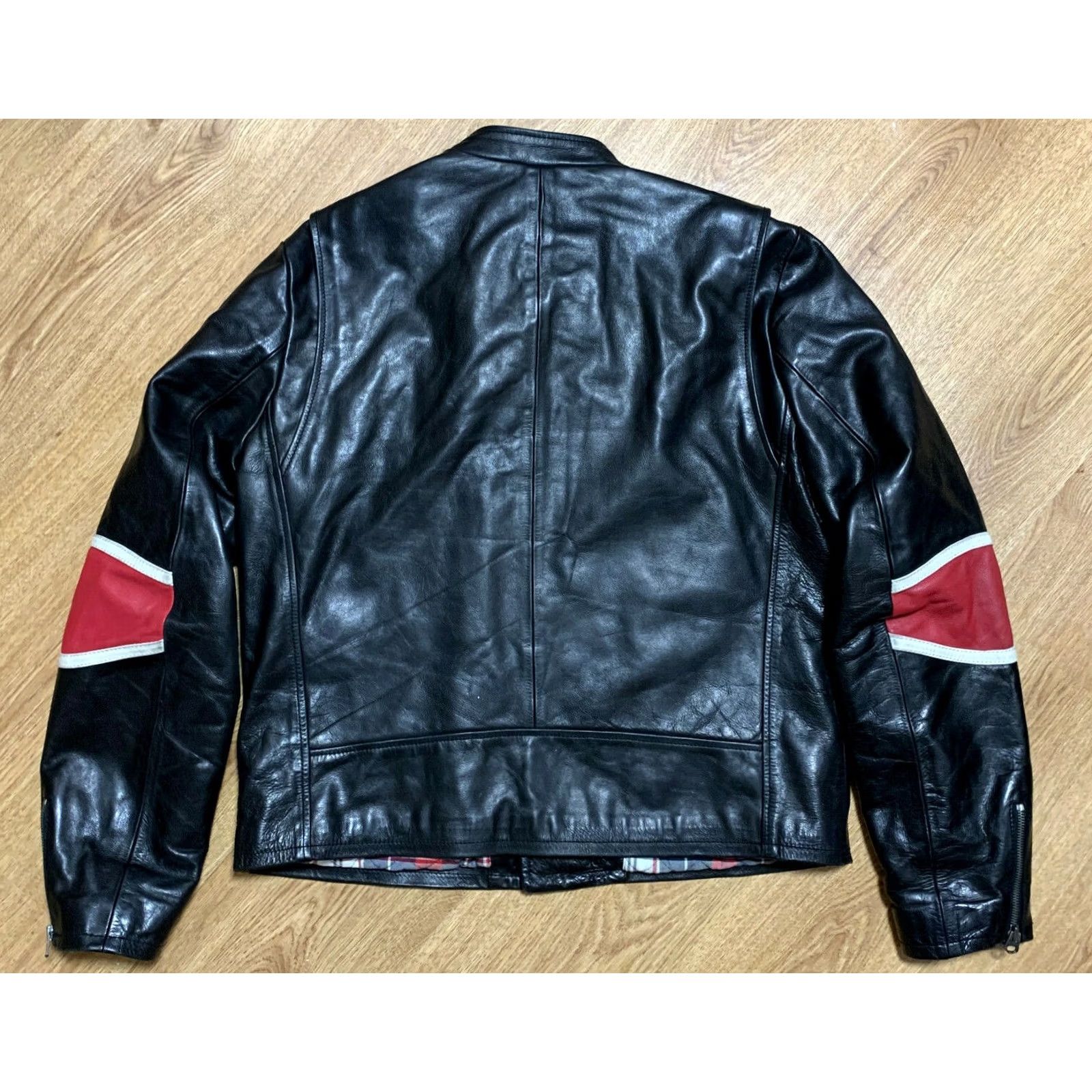 Tommy Hilfiger VINTAGE Tommy Hilfiger Leather Biker Jacket Limited Edition Men's XL Size US XL / EU 56 / 4 - 3 Thumbnail