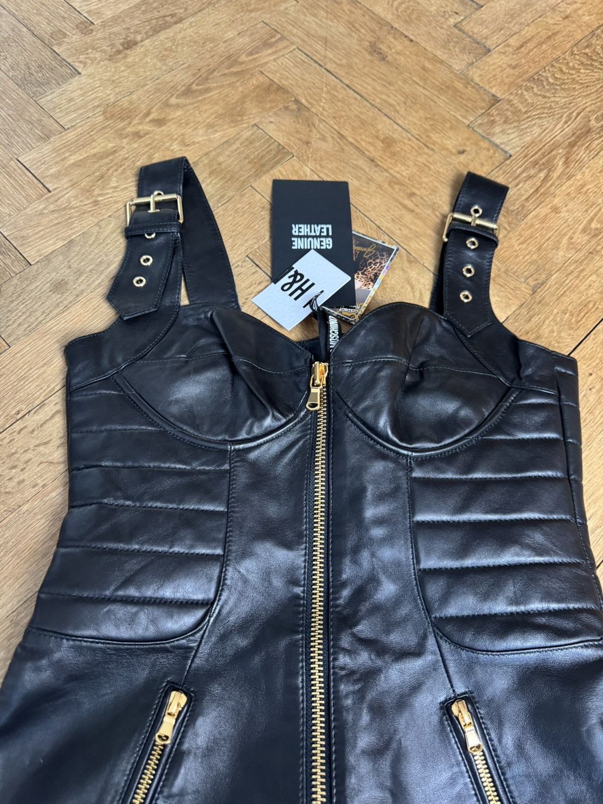 H&M × Moschino NEW Moschino x H&M Black Leather Dress Gold Details Size M / US 6-8 / IT 42-44 - 3 Thumbnail