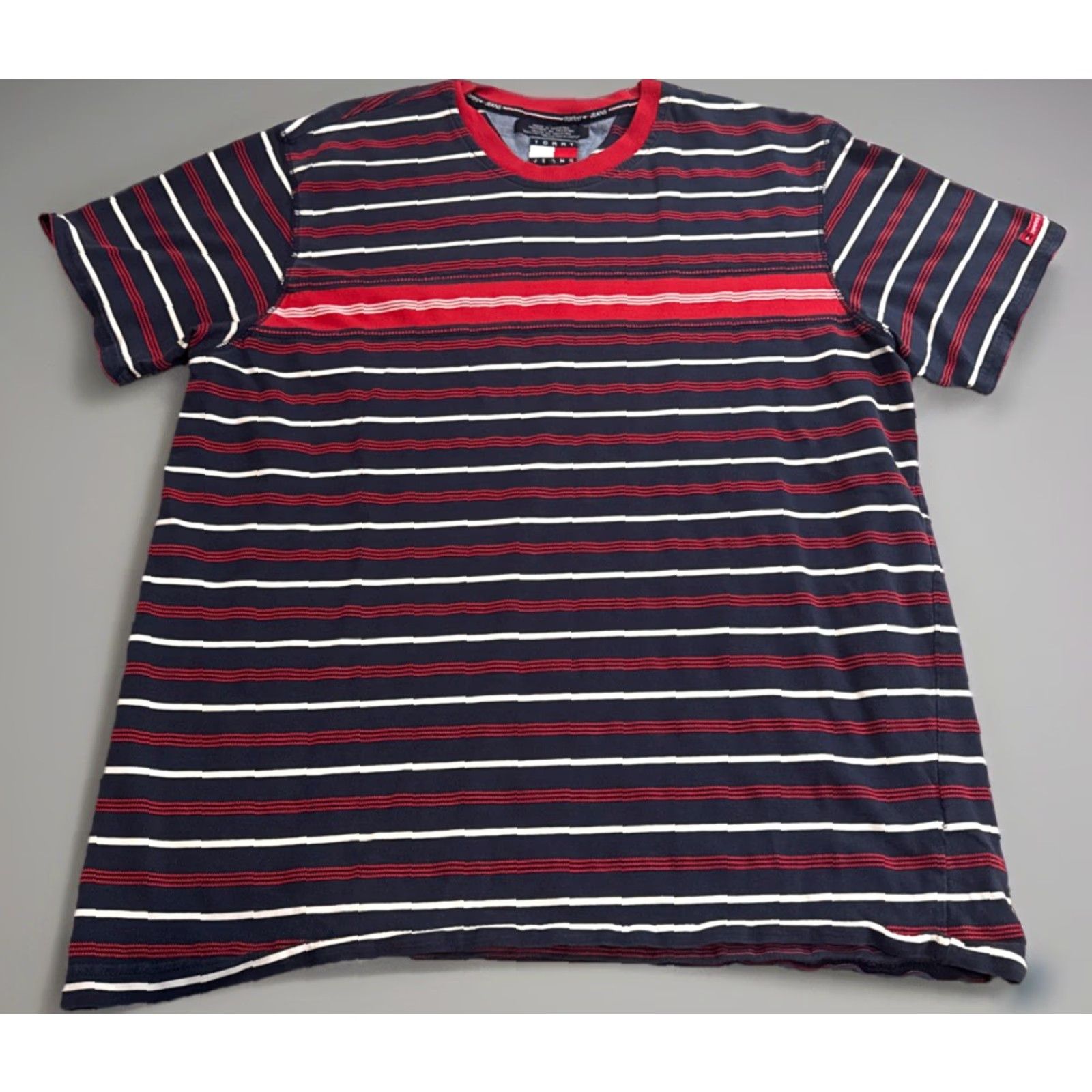 Tommy Hilfiger VINTAGE Tommy Hilfiger Navy Red White Stripe T-Shirt L Men 90s Skater Shirt Size US L / EU 52-54 / 3 - 2 Thumbnail