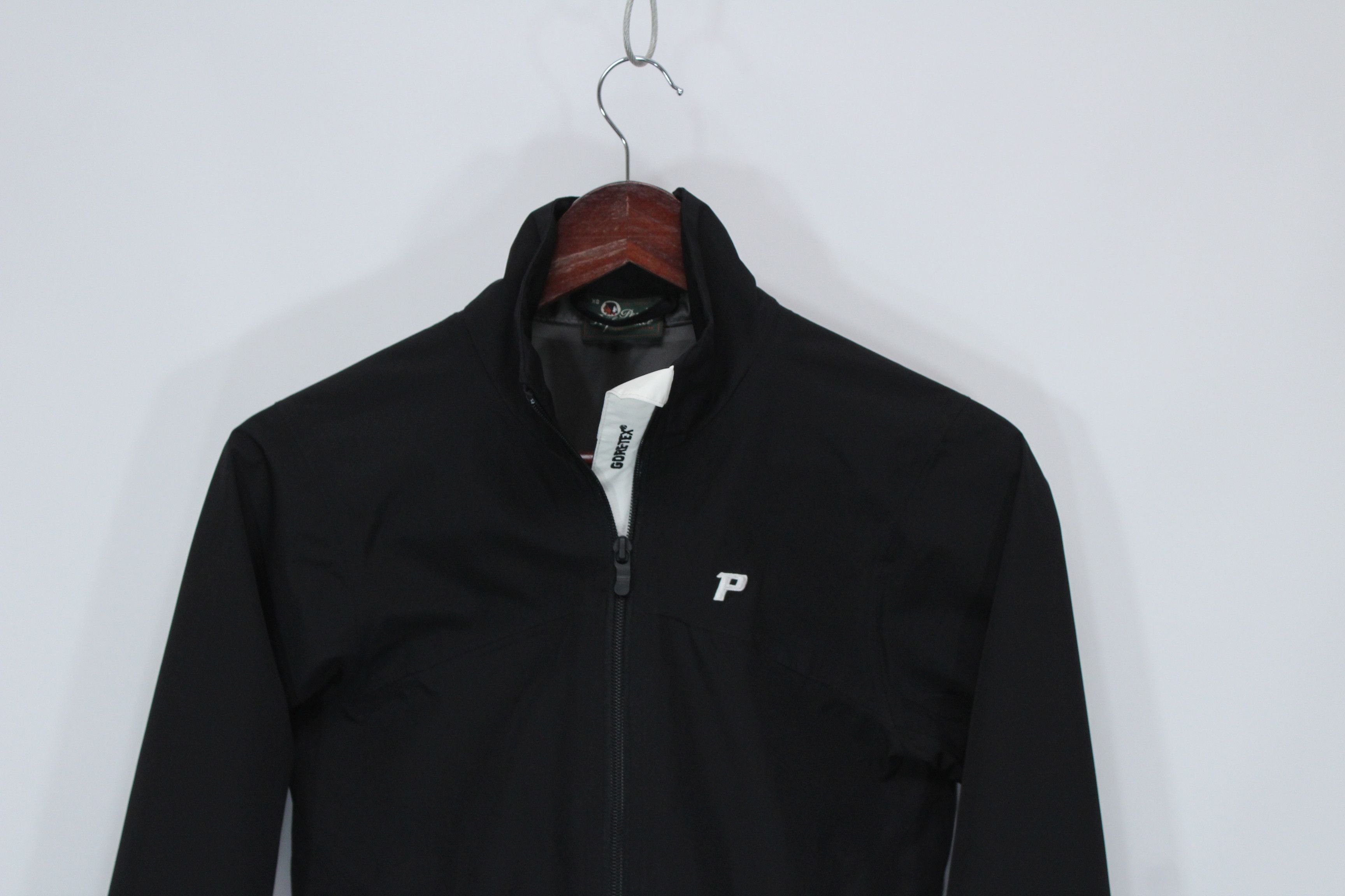 Peak Performance Peak Performance Gore Tex Jacket Size XS Outdoor Size XS / US 0-2 / IT 36-38 - 1 Thumbnail