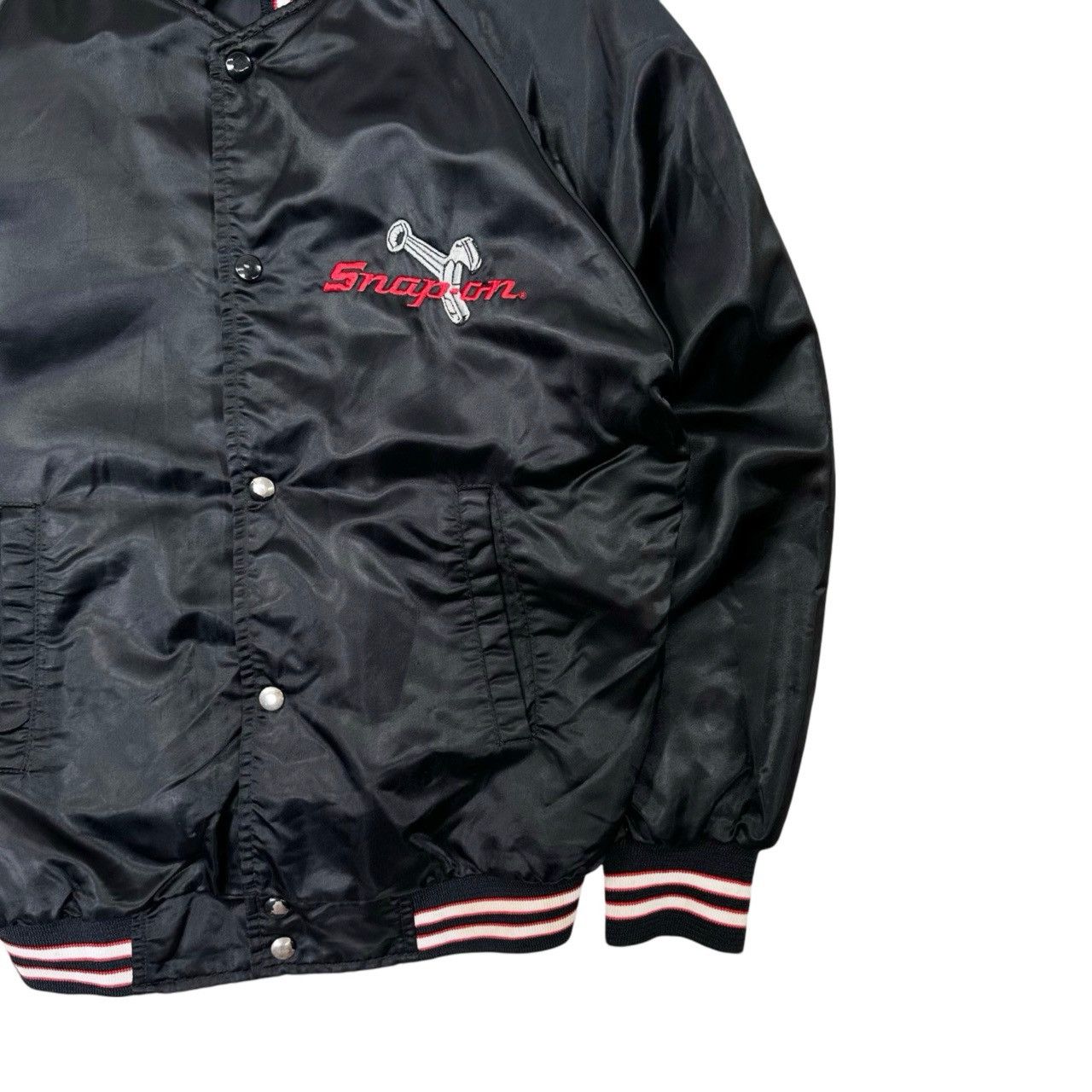 Vintage Vintage 90s Rare Snap-On Embroidered Satin Button Up Jacket Size US S / EU 44-46 / 1 - 3 Thumbnail