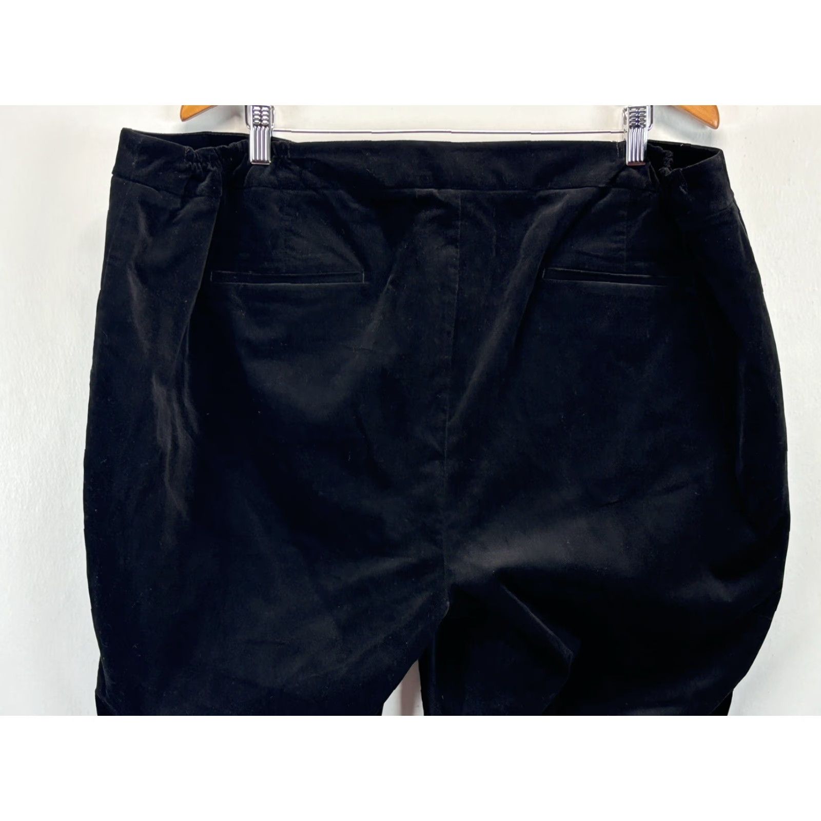Talbots Talbots RSVP Black Velvet Pants 22W Plus Ankle Ruffle Elastic Sides Sz NEW! Size 40" / US 18 - 4 Thumbnail