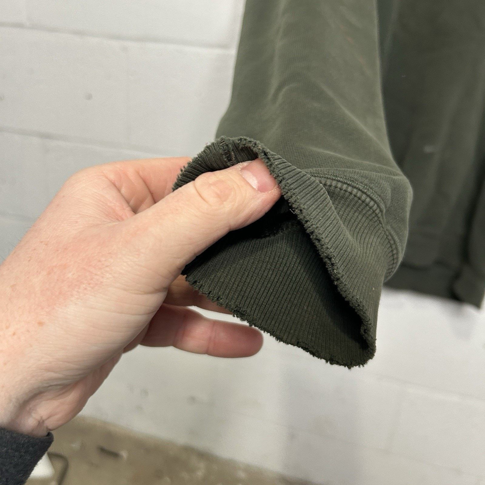 Carhartt Vintage Carhartt Crewneck Sweatshirt “Dark Green” K186 DGR Size US XL / EU 56 / 4 - 6 Thumbnail