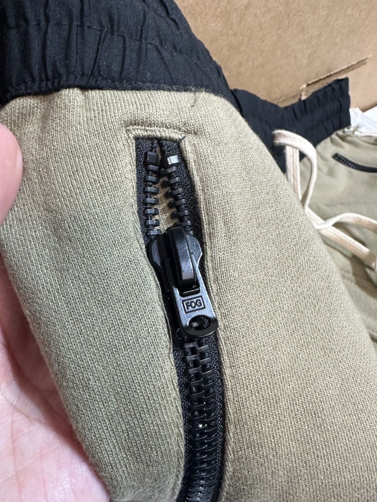 FOG Essentials Sweatpants ‘Silver Sage’ Size US 35 - 11 Thumbnail