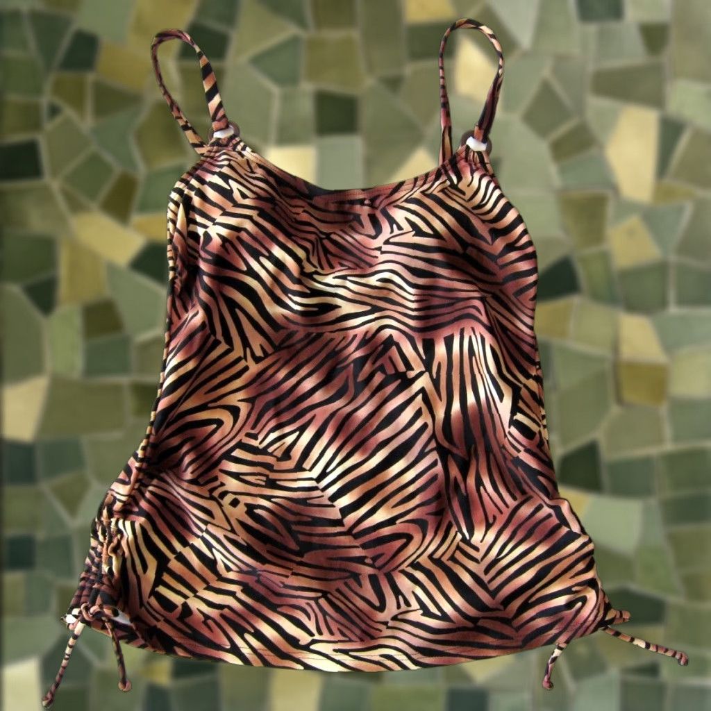 Vintage NWT Tropical Honey Tankini Built In Bra Swim Top 8 Women XS Pink Animal Print 90s? Size M / US 6-8 / IT 42-44 - 1 Thumbnail