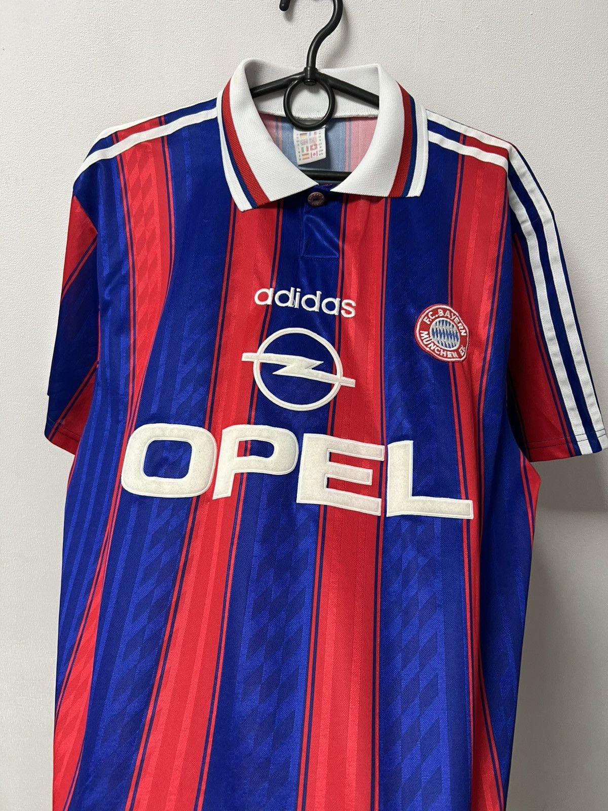 Adidas Adidas Bayern Munich 1995 1997 home soccer jersey football Size US M / EU 48-50 / 2 - 3 Thumbnail