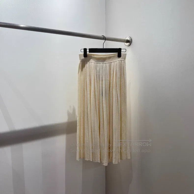 Loro Piana Loro Piana size S Cashmere Pleated Skirt Size 22" - 1 Thumbnail