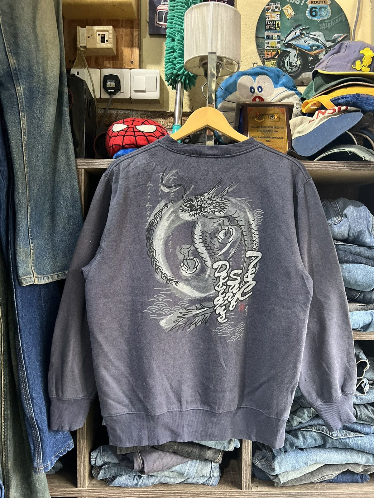 Japanese Brand 🔥Vintage Sun Faded T&C Surf Designs Hawaii Crewneck Size US M / EU 48-50 / 2 - 1 Thumbnail