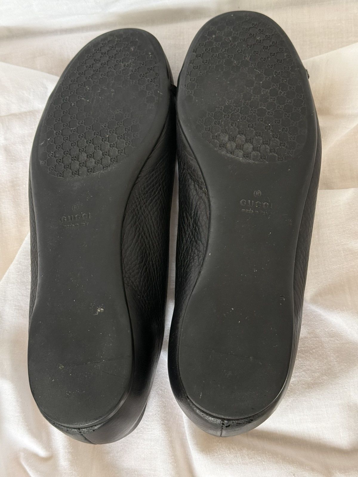 Gucci Gucci Black Leather Ballet Flats Metal Plaque Size US 7 / IT 37 - 10 Thumbnail