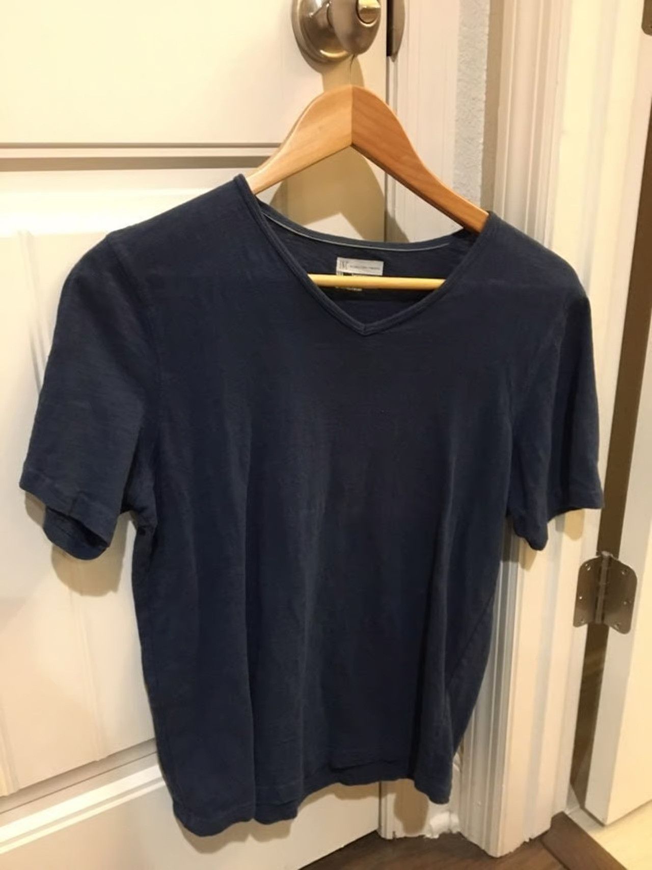 I.N.C INC International Concepts Men's Blue V-Neck T-Shirt Size US S / EU 44-46 / 1 - 2 Thumbnail