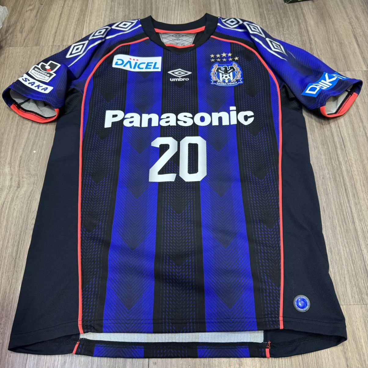 Japanese Brand × Umbro Osaka Gamba 2018 player issue home shirt #20 Nagasawa Size US L / EU 52-54 / 3 - 1 Thumbnail