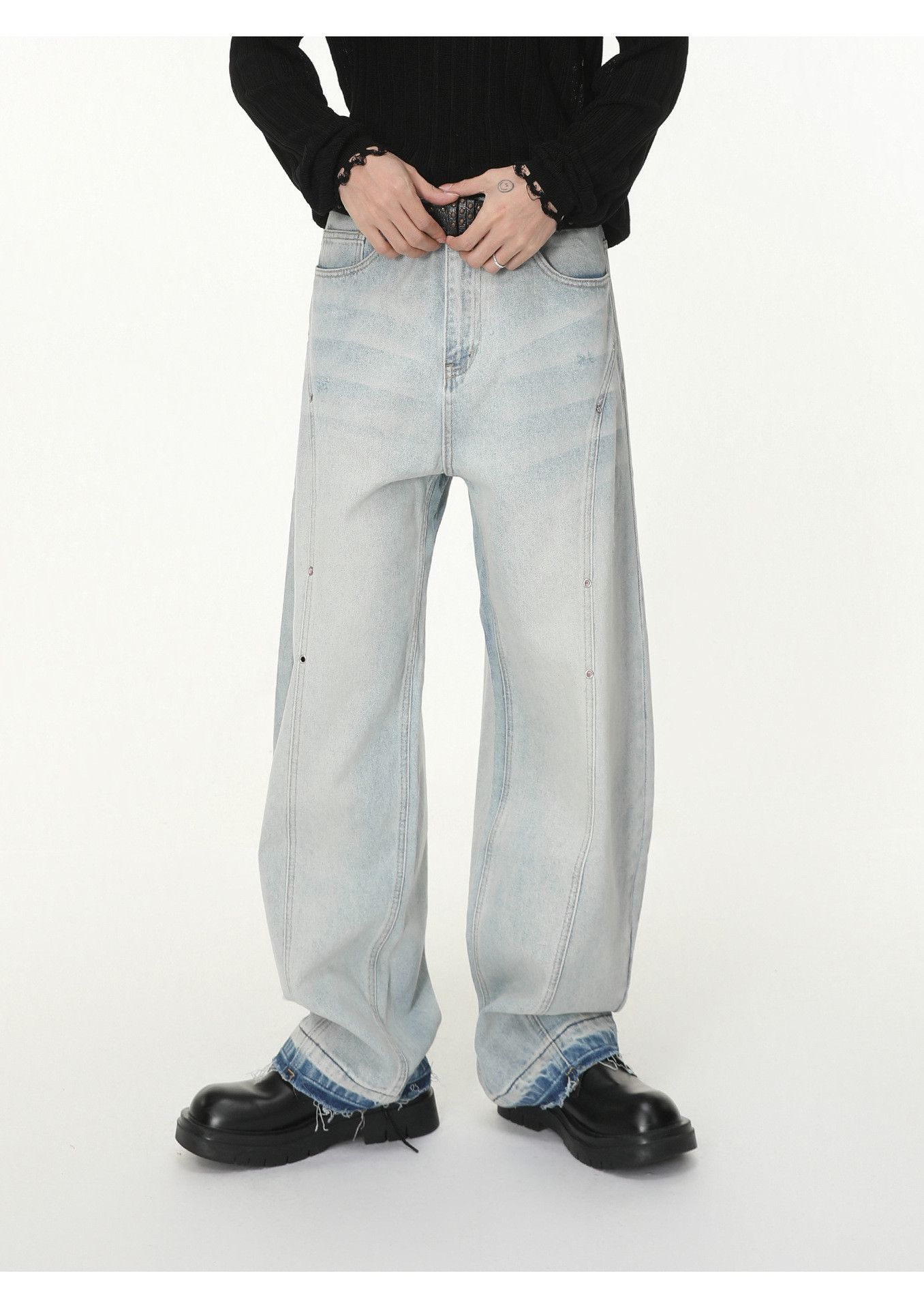 Japanese Brand Men's Japanese Retro Distressed Wide-Leg Curved Washed Jeans Size US 32 / EU 48 - 2 Thumbnail