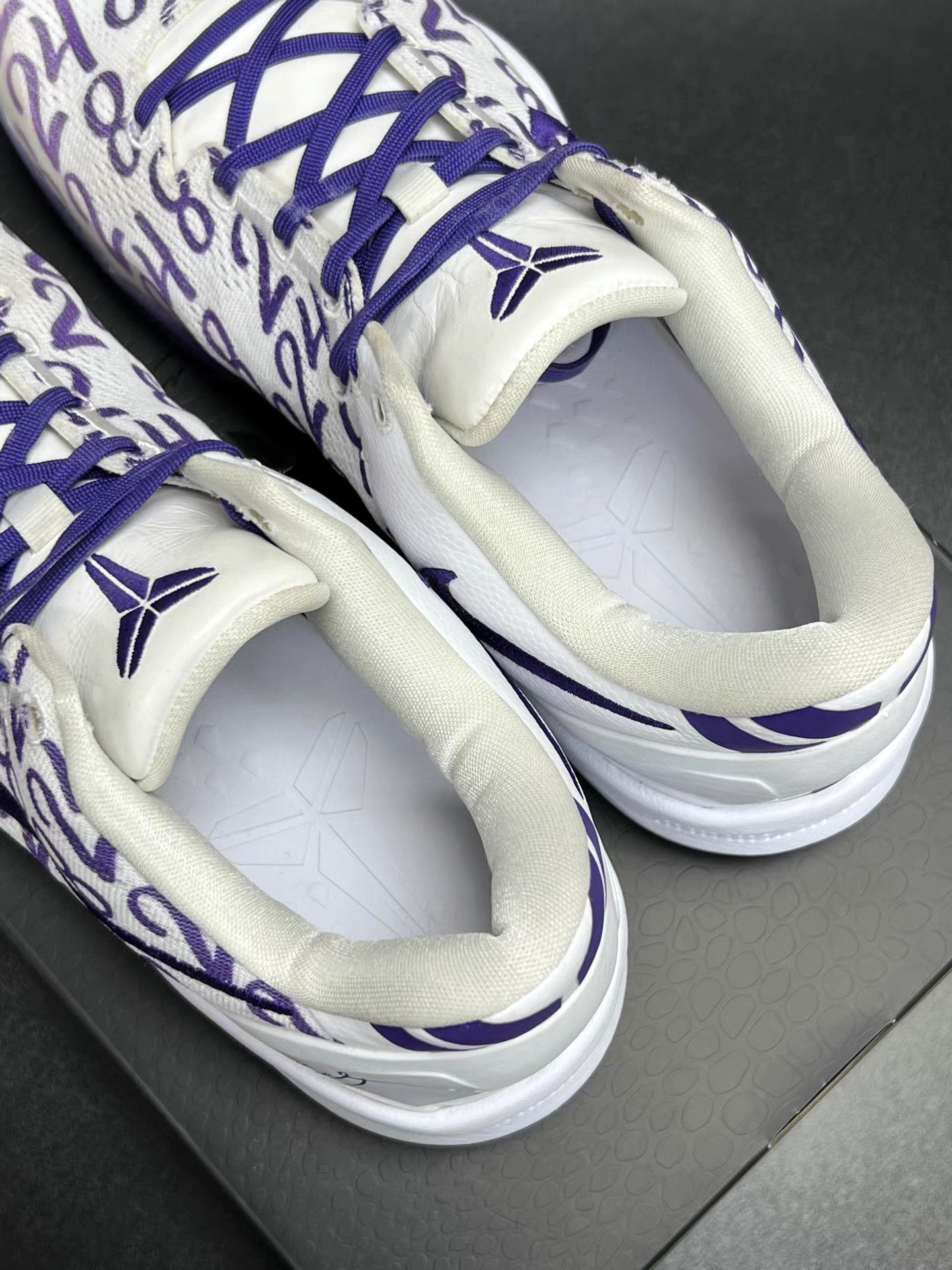 Nike NIKE Kobe 8 Low Top Basketball Shoes K15 Size US 11 / EU 44 - 4 Thumbnail