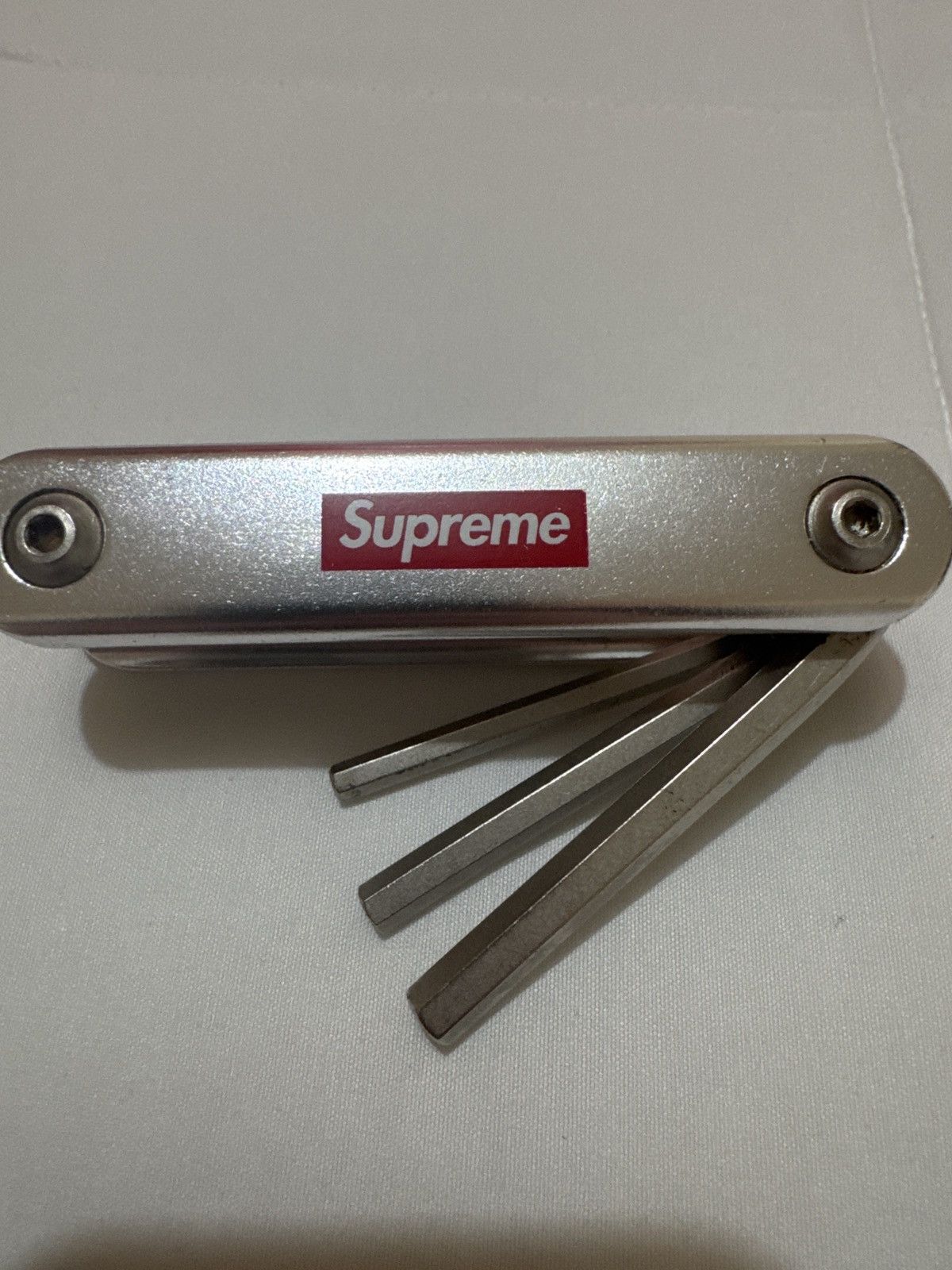 Supreme Supreme x Lezyne Allan keys Size ONE SIZE - 1 Thumbnail
