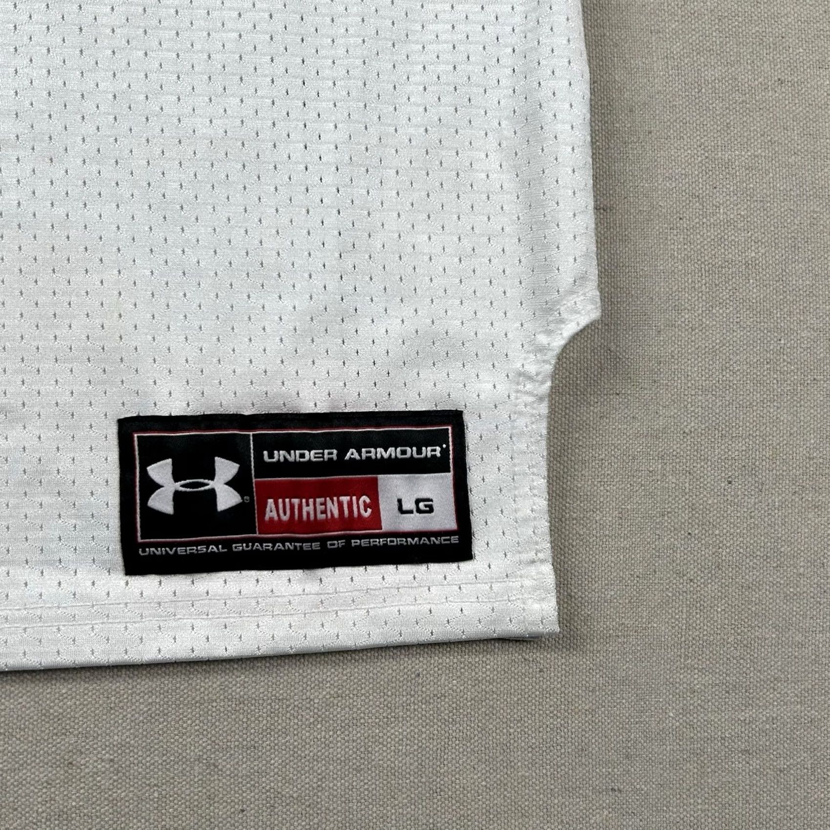 Under Armour Under Armour Football Jersey Mens L White Short Sleeve Pullover Slim HeatGear Casual Sports Highschool Mens Size US L / EU 52-54 / 3 - 3 Thumbnail