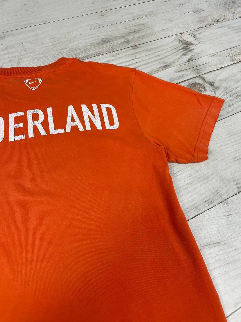 Nike Vintage Nike Nederland KNVB T-Shirt Center Swoosh 00s Soccer Size US M / EU 48-50 / 2 - 16 Thumbnail