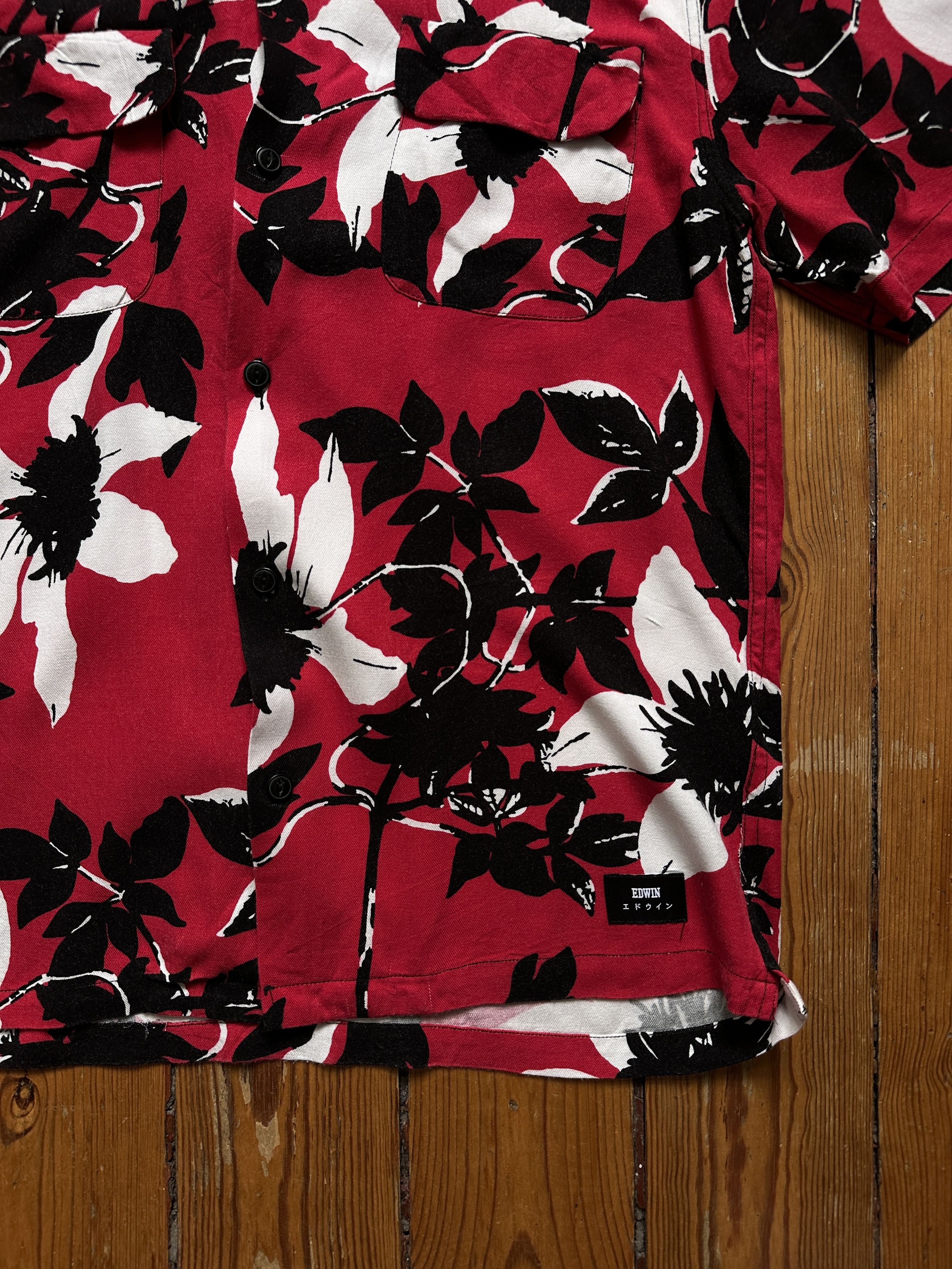 Edwin edwin hawaiian floral viscose shirt Size US S / EU 44-46 / 1 - 3 Thumbnail