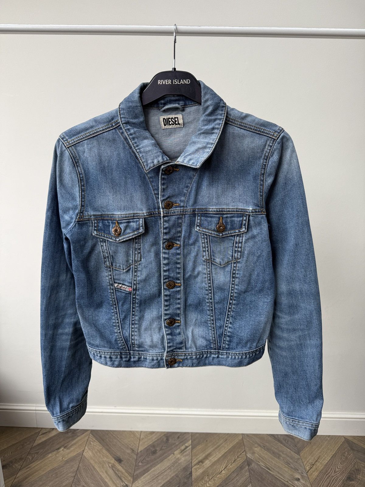 Diesel Vintage Diesel Denim Jacket Cropped Blue Trucker Jean Jacket Size S / US 4 / IT 40 - 4 Thumbnail