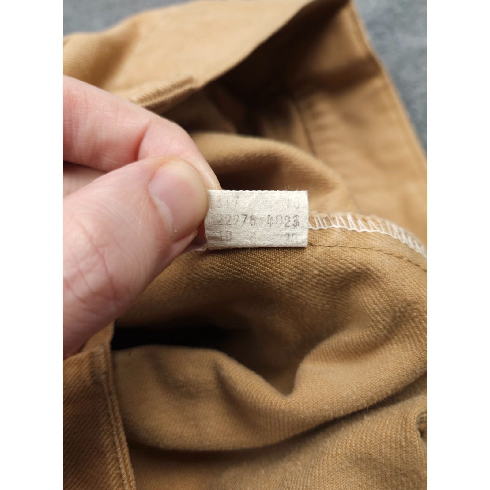 Levi's VINTAGE Levi's Bush Pants Jeans Adult 34 X 25 Beige Cargo Pockets 70s Jeans Pants Size US 34 / EU 50 - 6 Thumbnail