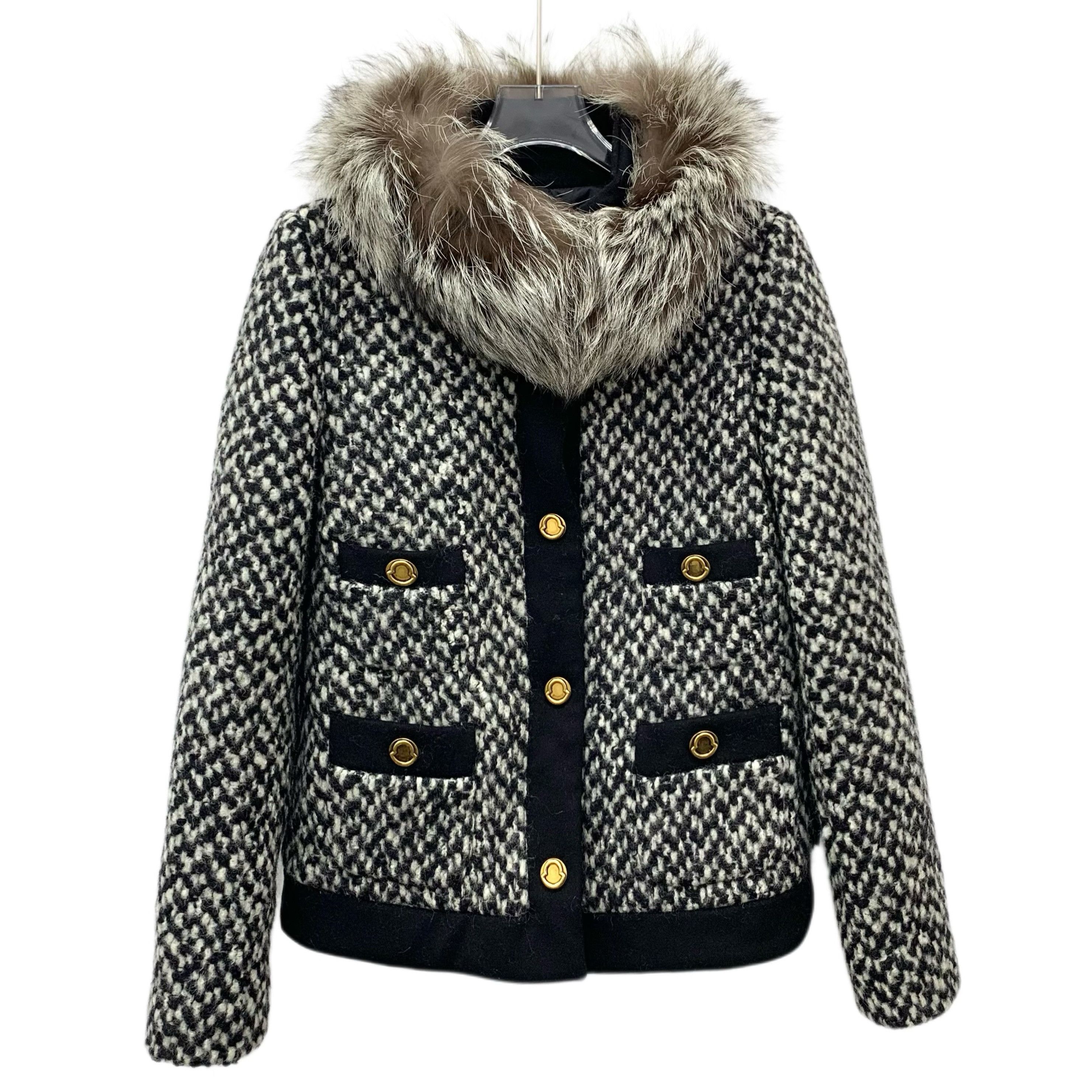 Moncler Moncler Nai Down Jacket Colorblock with Fur Trim (XS) Size XS / US 0-2 / IT 36-38 - 1 Thumbnail