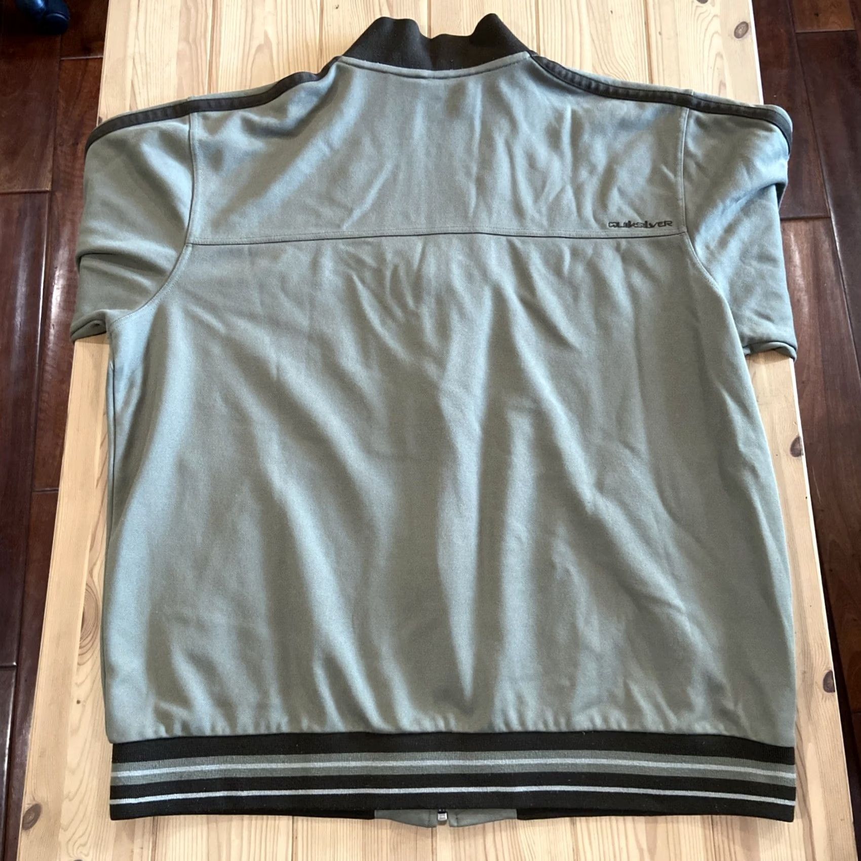Quiksilver VINTAGE Quiksilver Windbreaker Jacket Mens 2XL Olive Green Solid Zipper Pockets Logo Embroidered 90s Retro Outdoor Windproof Full Zip Size US XXL / EU 58 / 5 - 7 Thumbnail