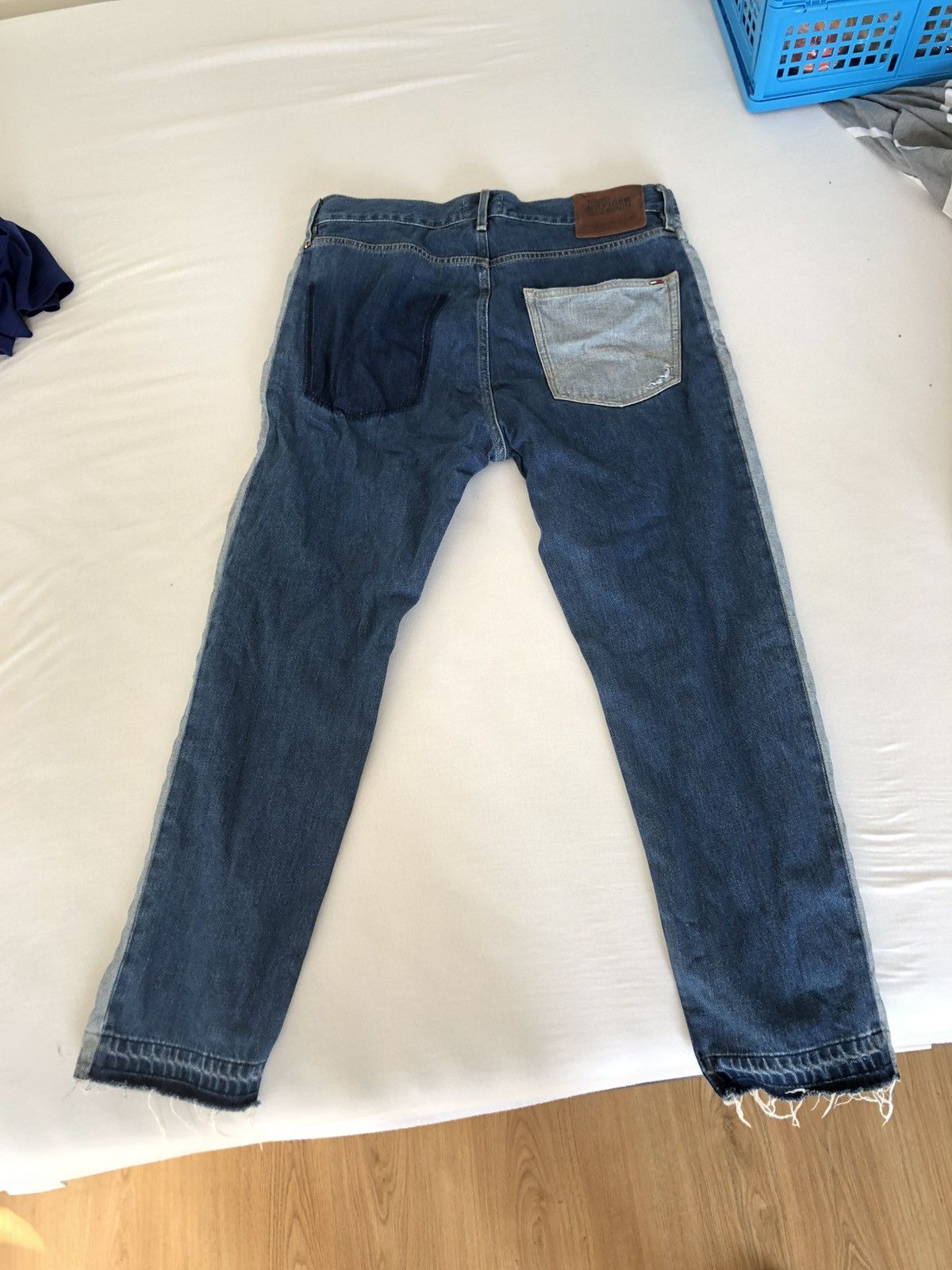 Tommy Hilfiger Tommy Hilfiger split denim jeans Size US 32 / EU 48 - 2 Thumbnail