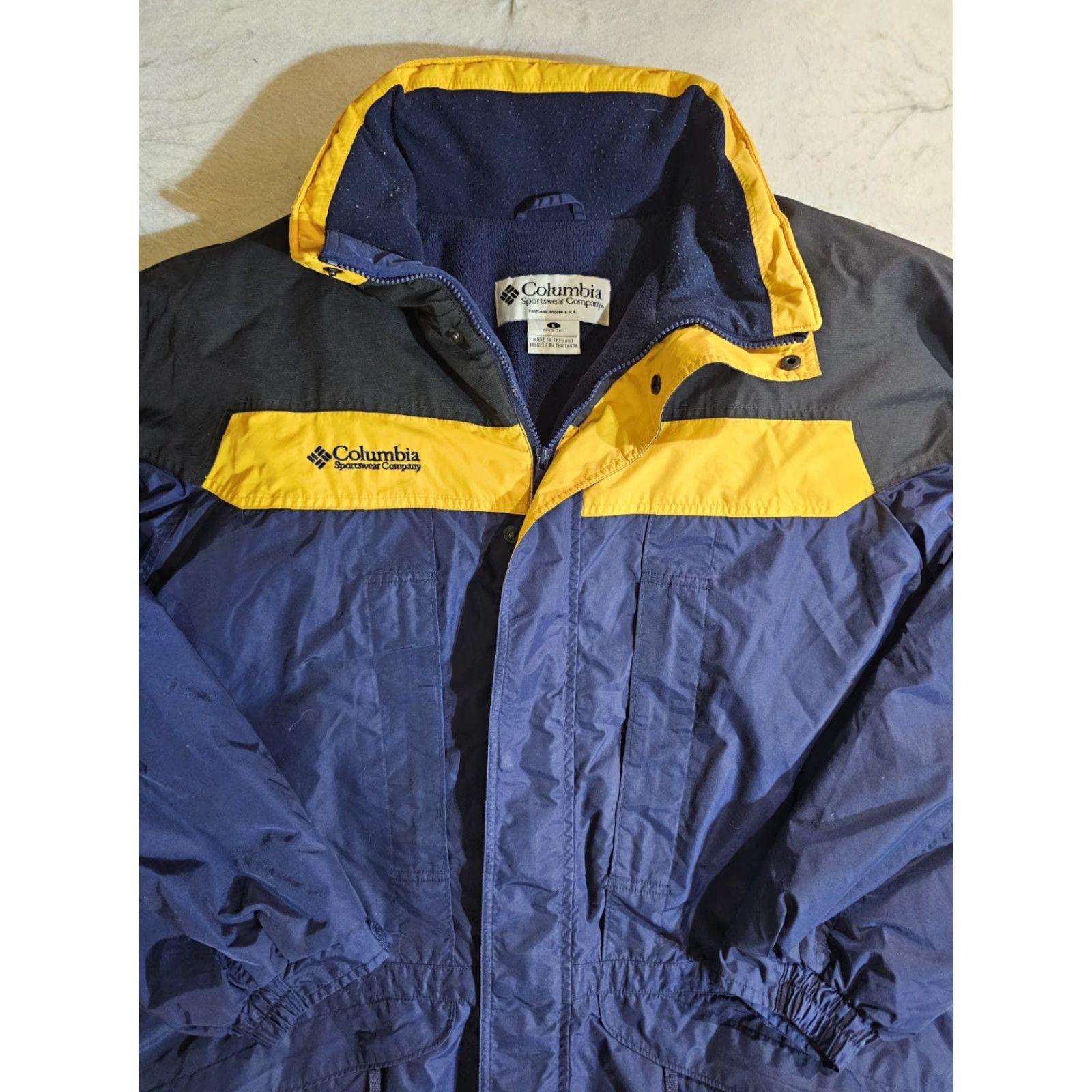 Vintage VINTAGE Columbia Hooded Jacket Fleece Lined Winter Ski Parka Blue 90s Mens Large - Columbia Omni-Tech Parka Mens Large Blue 90s Vintage Hoodie Jacket Size US L / EU 52-54 / 3 - 2 Thumbnail