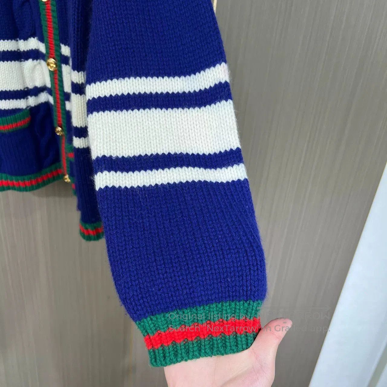 Gucci Gucci Embroidered Letter Knit Cardigan. Size S / US 4 / IT 40 - 5 Thumbnail