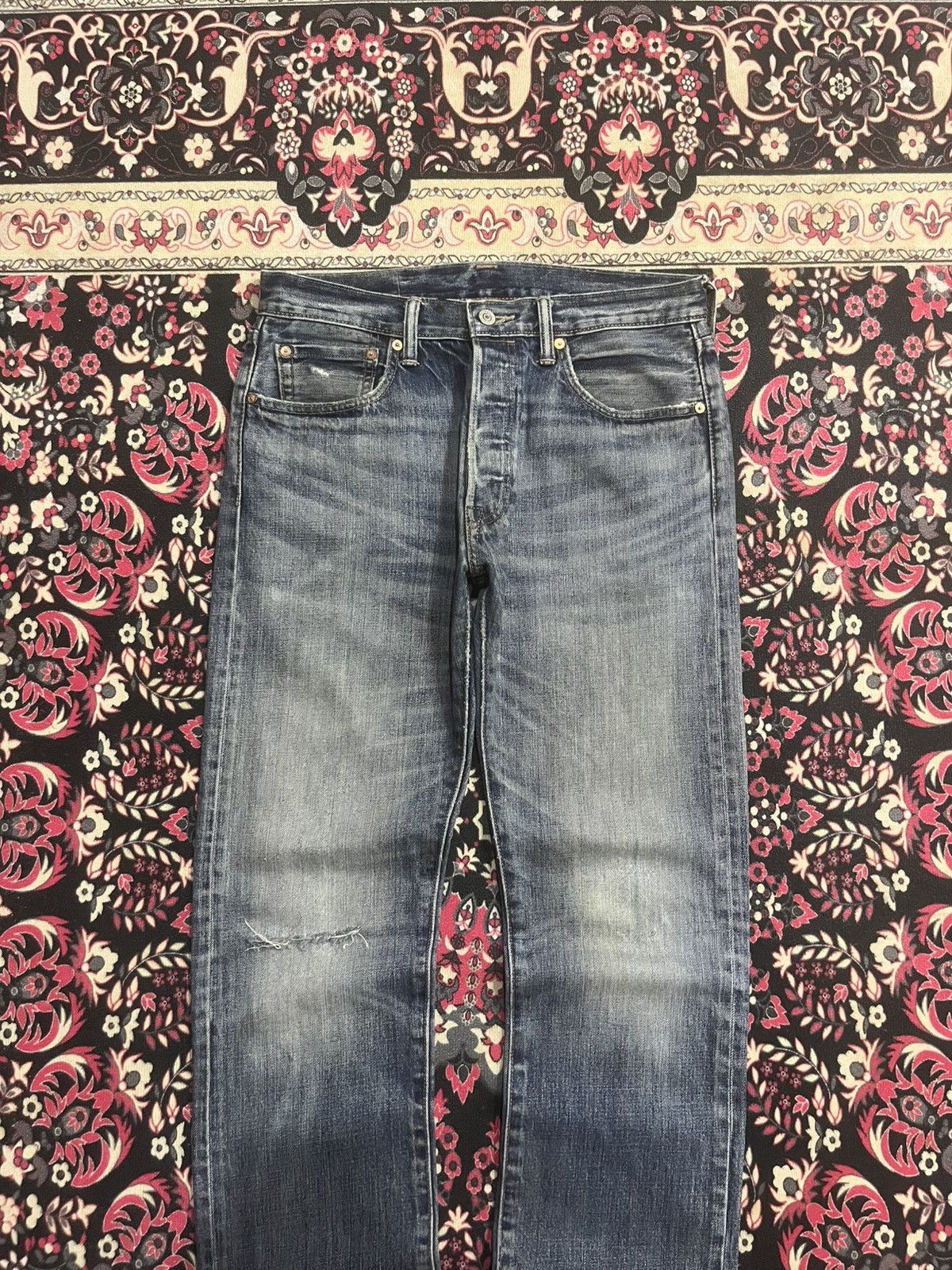 Levi's Vintage Levi’s 501 Blue Faded Washed Distress Straight Jeans Size US 31 - 3 Thumbnail