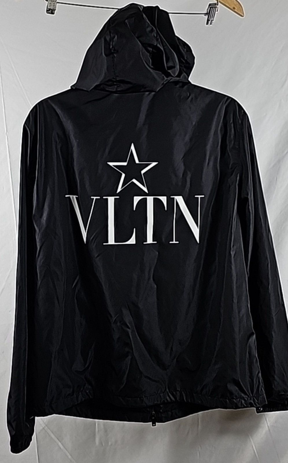 Valentino $ 1200 BNWT Auth VALENTINO Star Windbreaker Italy Size 50 Size US M / EU 48-50 / 2 - 1 Thumbnail