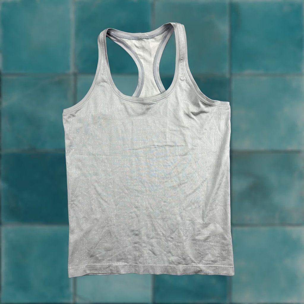 Lululemon Lululemon Swiftly Tech Racerback Tank Womens 10 Gray Running Yoga Athletic Shirt Size L / US 10 / IT 46 - 1 Thumbnail