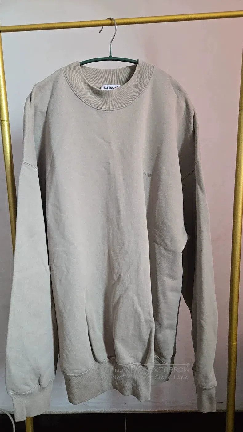 Balenciaga Balenciaga Embroidered Logo Sweatshirt XS Size US XS / EU 42 / 0 - 1 Thumbnail