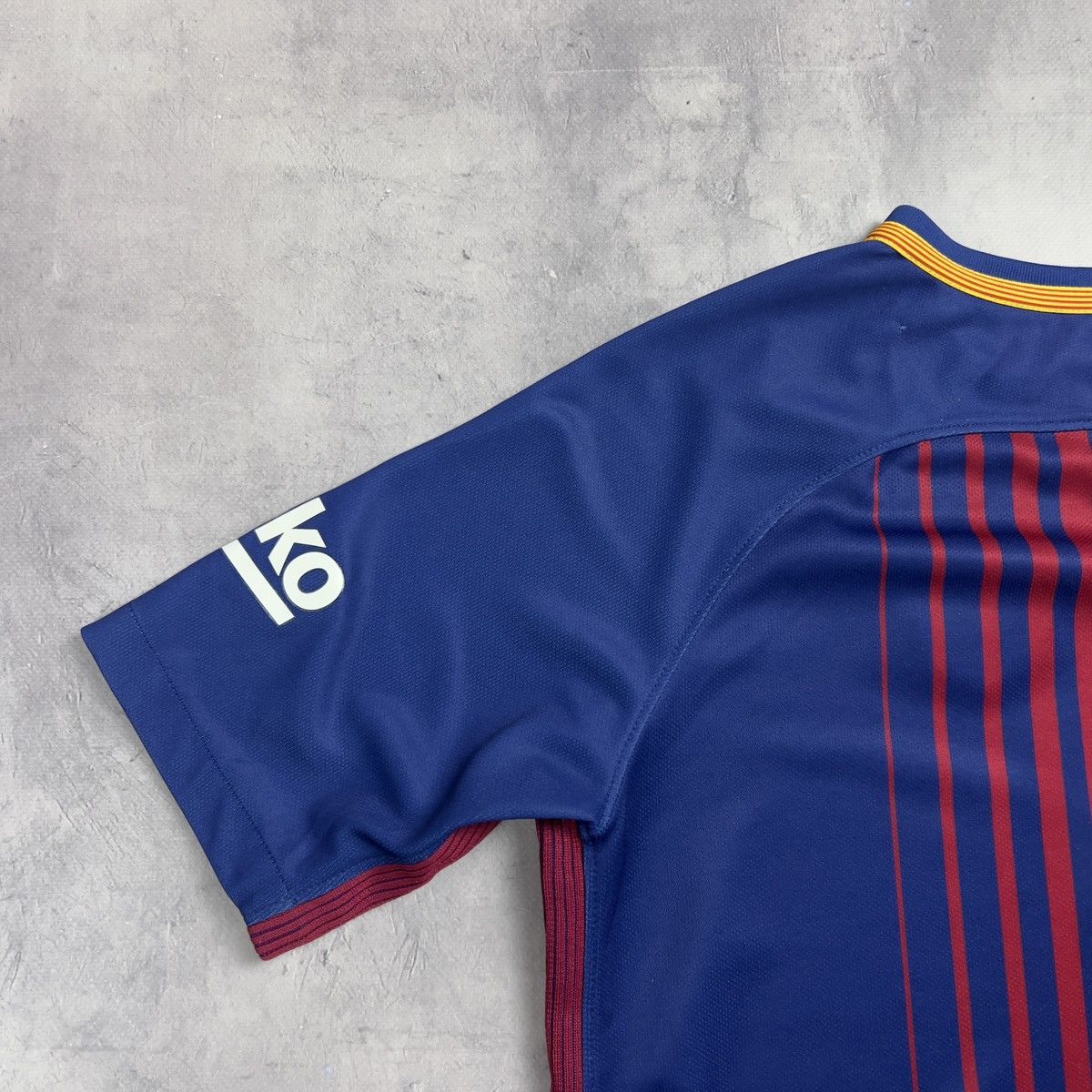 Nike Rare! F.C Barcelona Nike Soccer Jersey Away Home Shirt Size US S / EU 44-46 / 1 - 10 Thumbnail