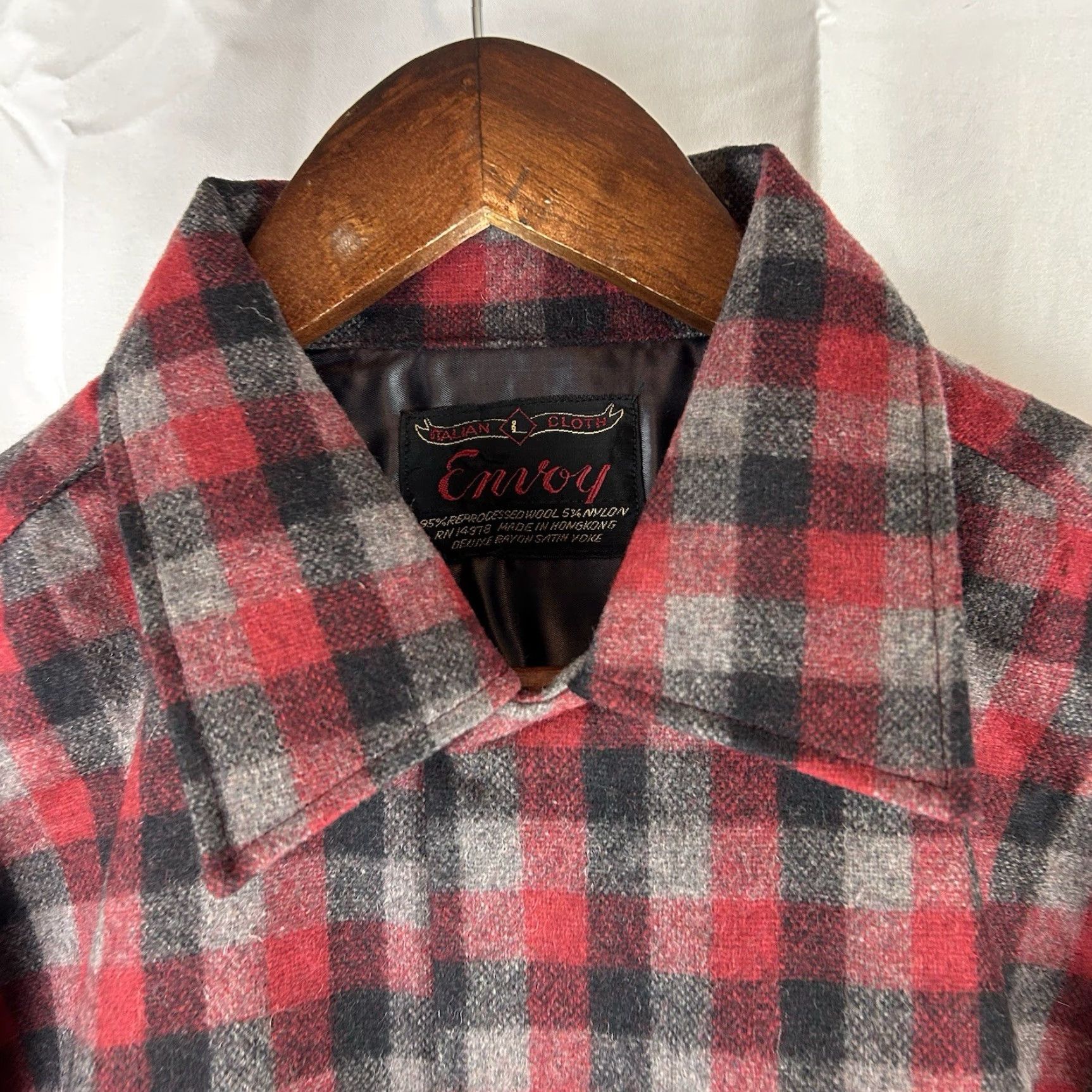 Vintage VINTAGE Envoy Mens Large Shirt Long Sleeve Plaid Check Thick Flannel Wool Button-Up Pocket" Size US L / EU 52-54 / 3 - 3 Thumbnail
