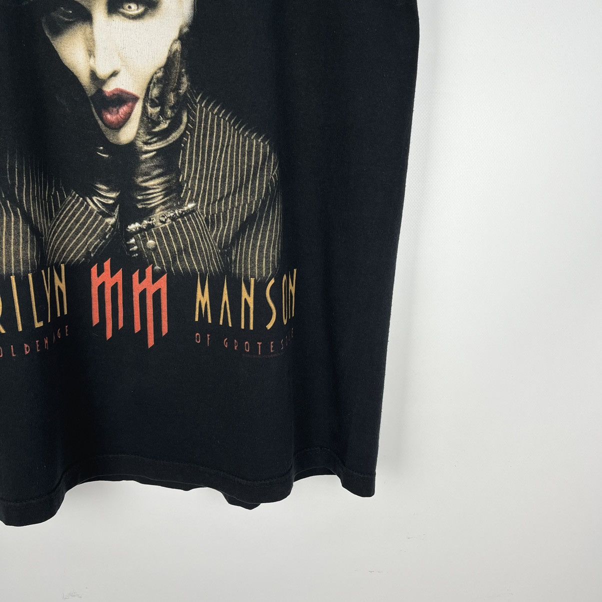 Vintage Marilyn Manson “Grotesk Burlesk” band T shirt 2003