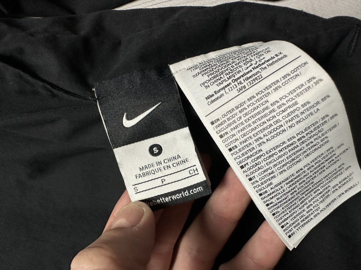 Vintage Vintage Nike Juventus soccer bomber reversible size S Size US S / EU 44-46 / 1 - 8 Thumbnail