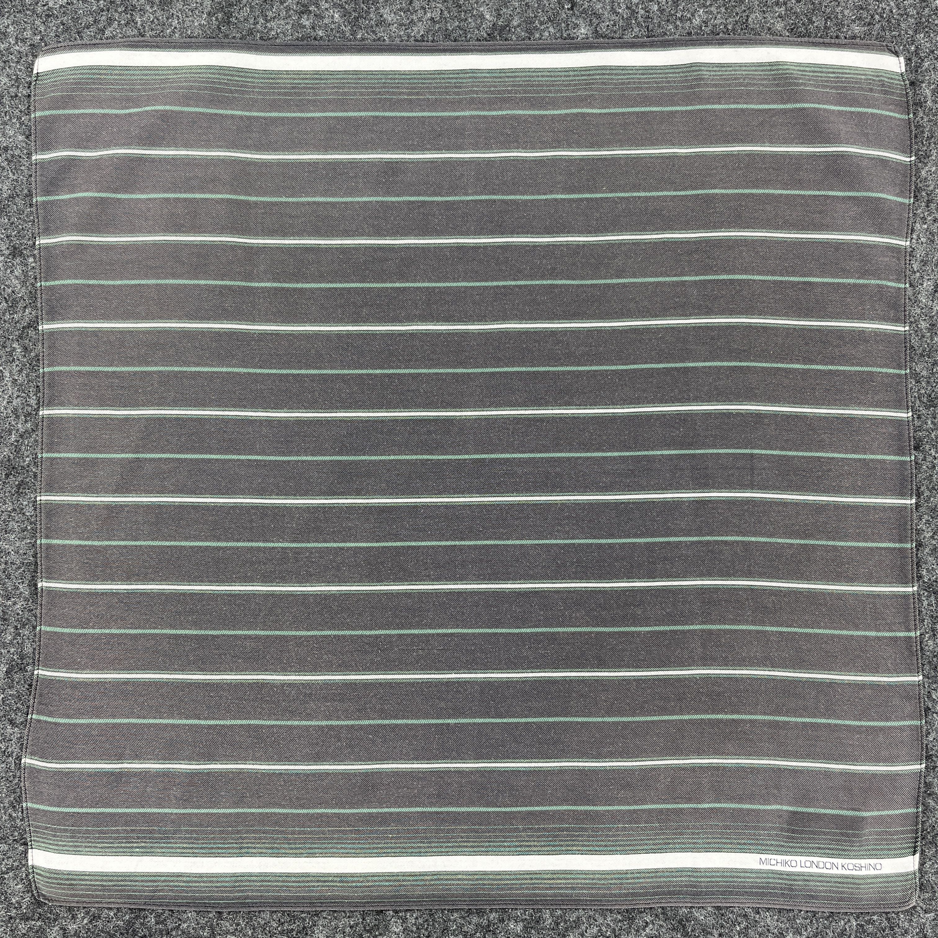 Michiko Koshino Michiko Koshino Handkerchief / Bandana / Neckerchief B219 Size ONE SIZE - 3 Thumbnail