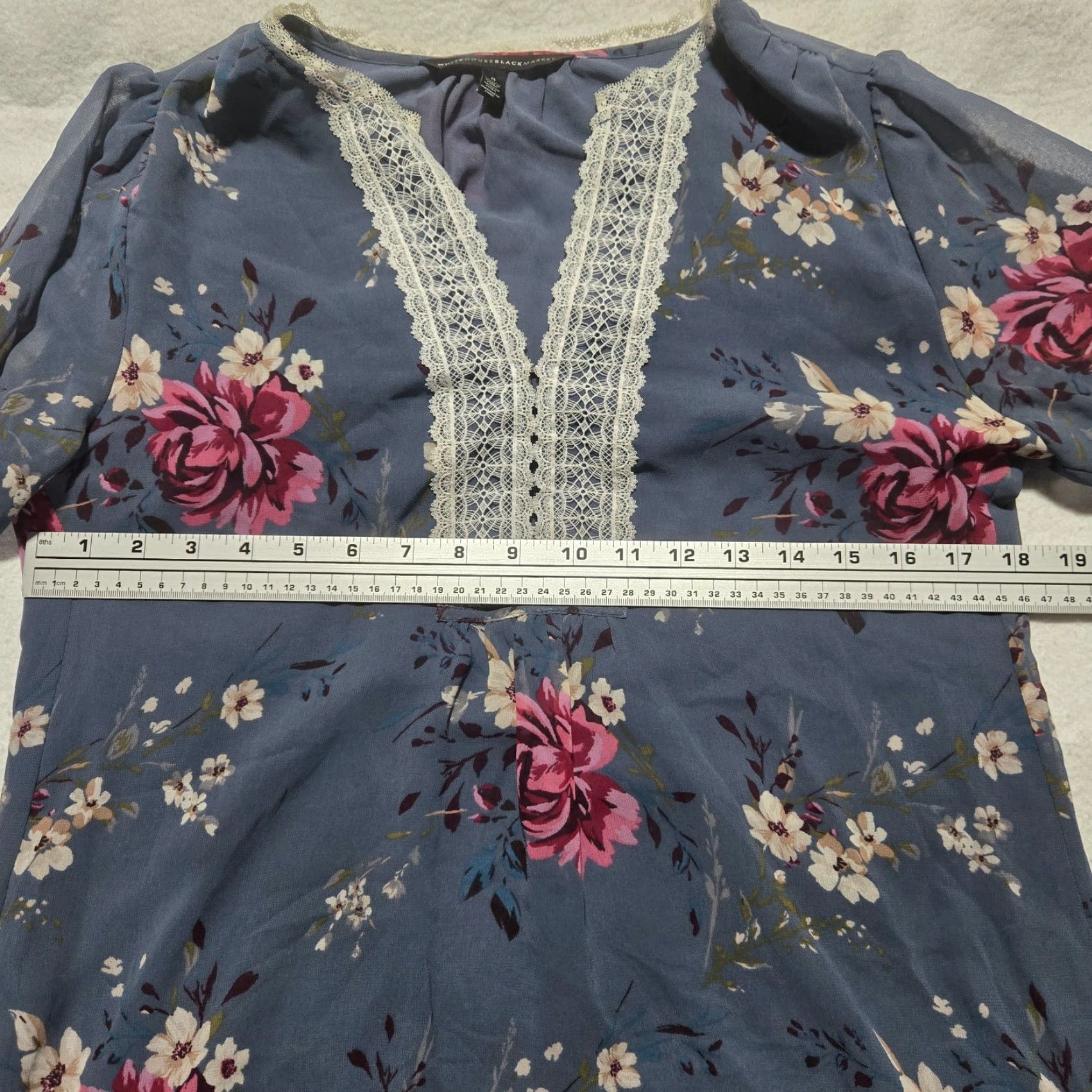 White House Black Market White House Black Market Shirt Womens Blouse Long Sleeve Adult Size 6 Floral Multicolor Bell Sleeve Size M / US 6-8 / IT 42-44 - 4 Thumbnail
