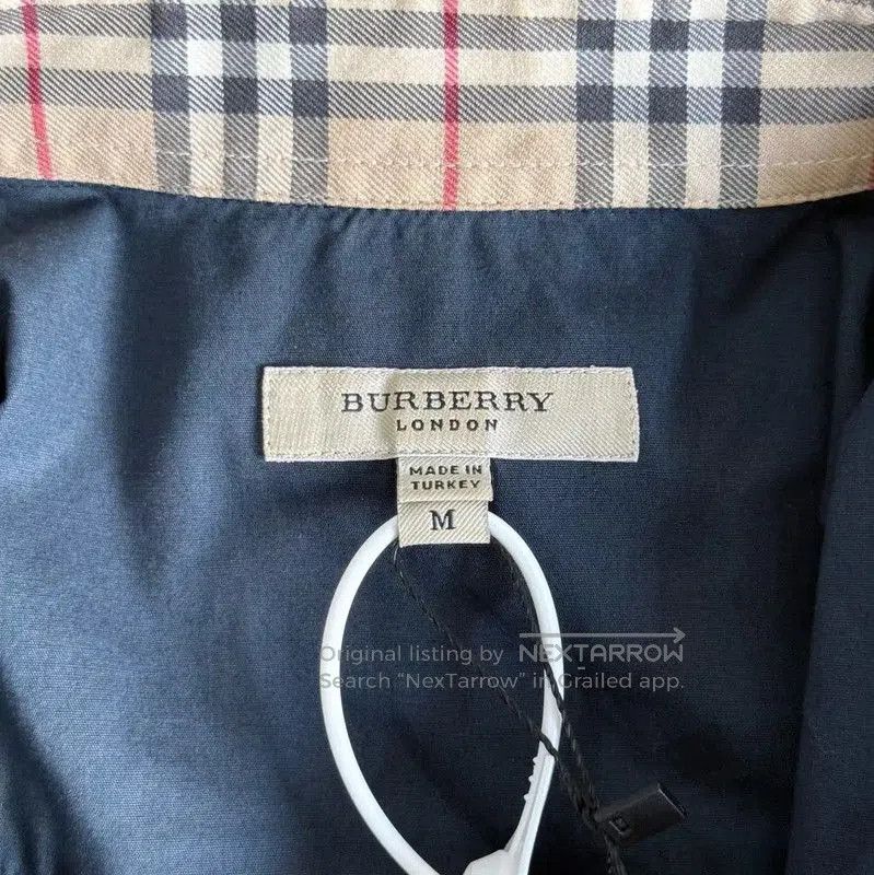 Burberry Burberry Men's Navy Blue Cotton Shirt. Size US M / EU 48-50 / 2 - 4 Thumbnail
