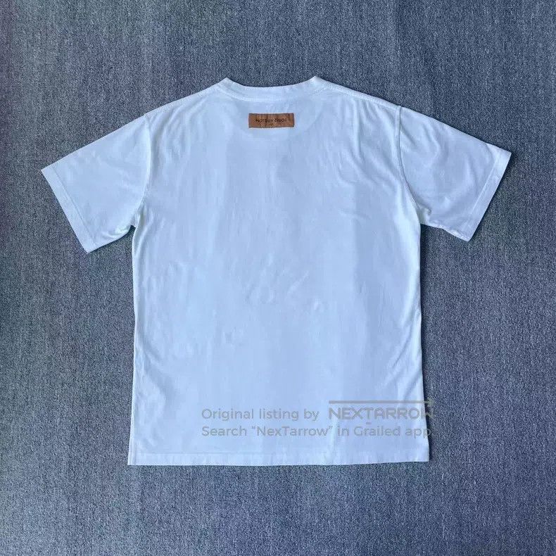 Louis Vuitton Louis Vuitton White embossed short sleeve Size US XL / EU 56 / 4 - 2 Thumbnail