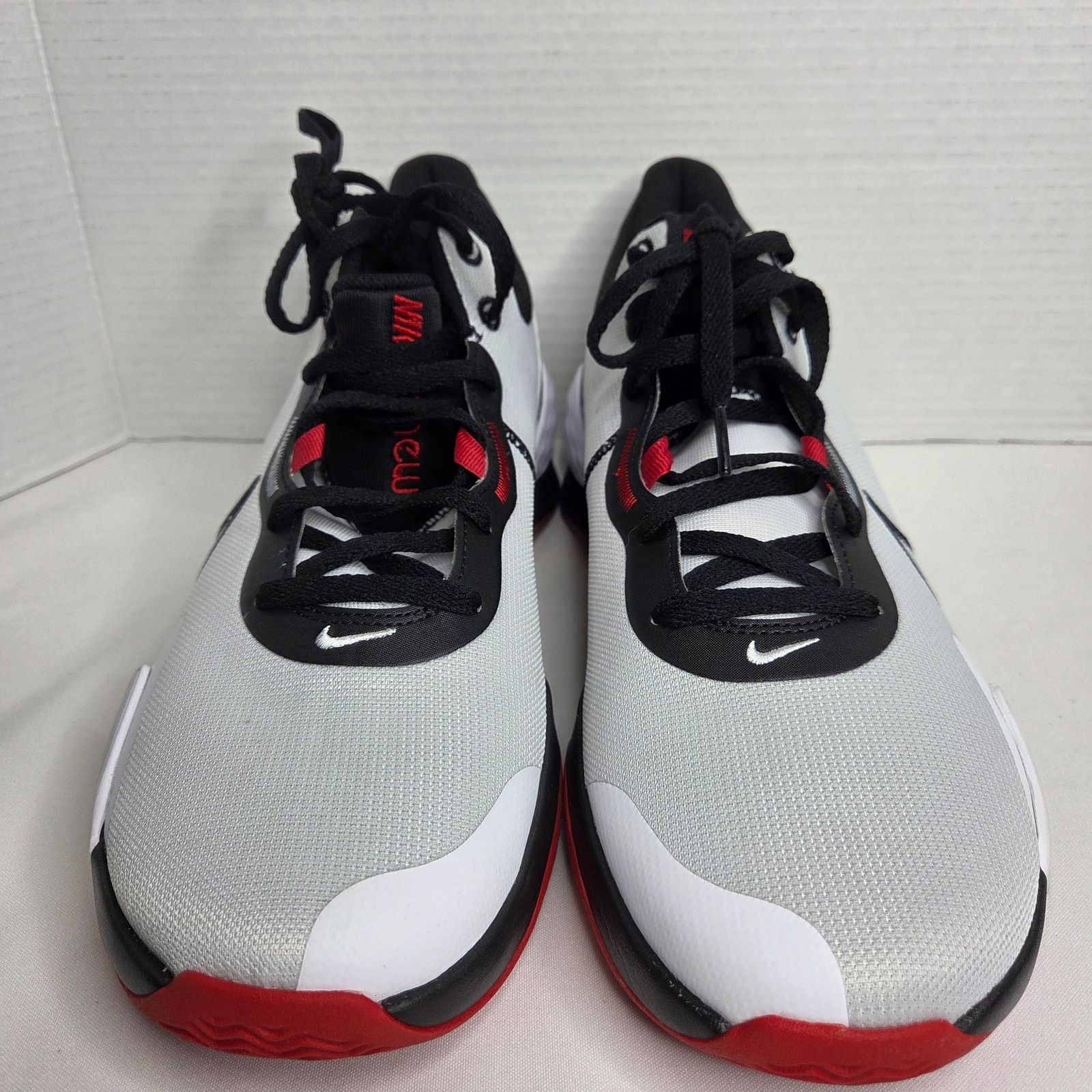 Nike Nike Renew Elevate 3 Pure Platinum Size 13 DD9304-100 Size US 13 / EU 46 - 1 Thumbnail