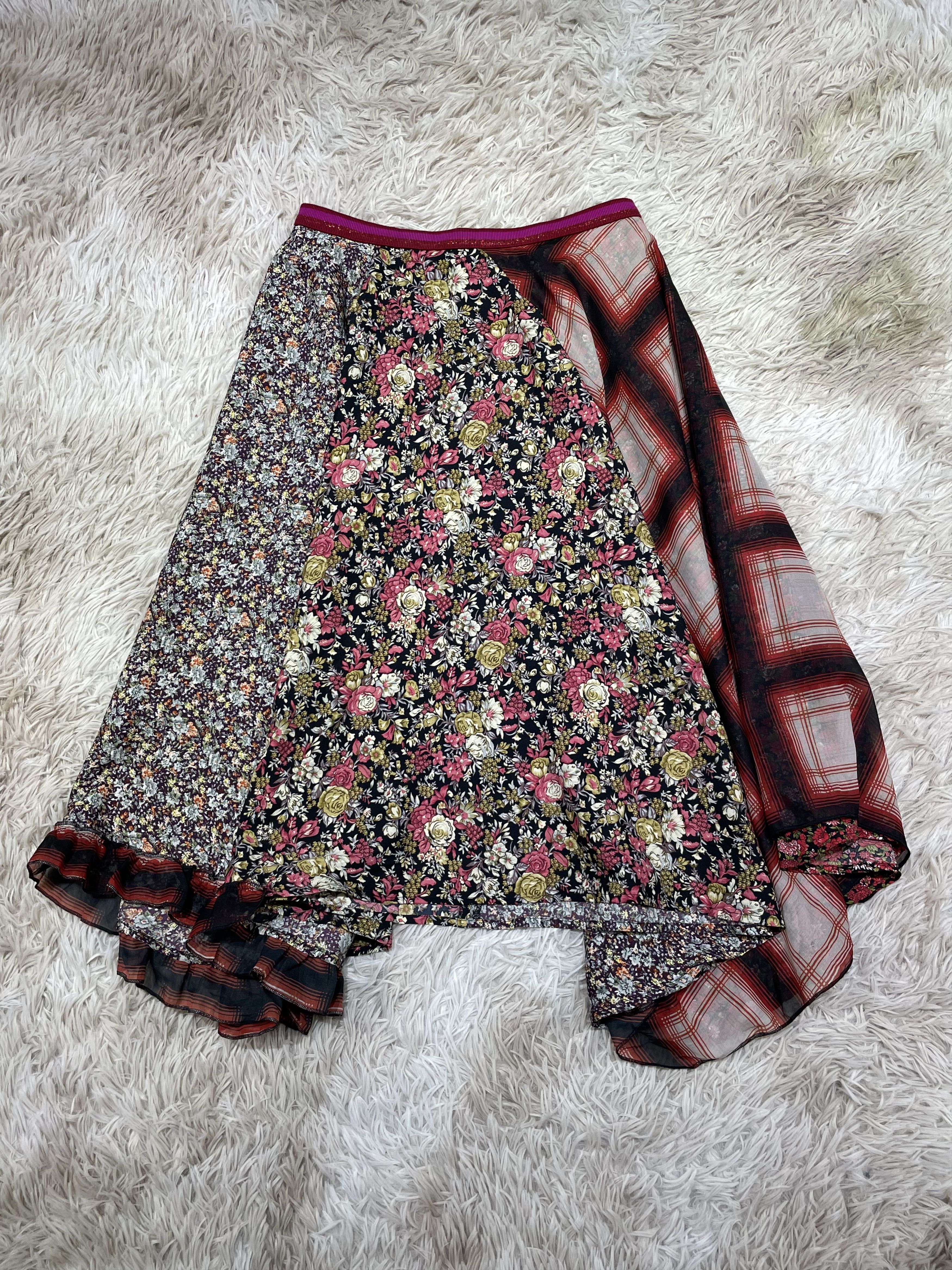 Plaid and Floral Skirt XS
